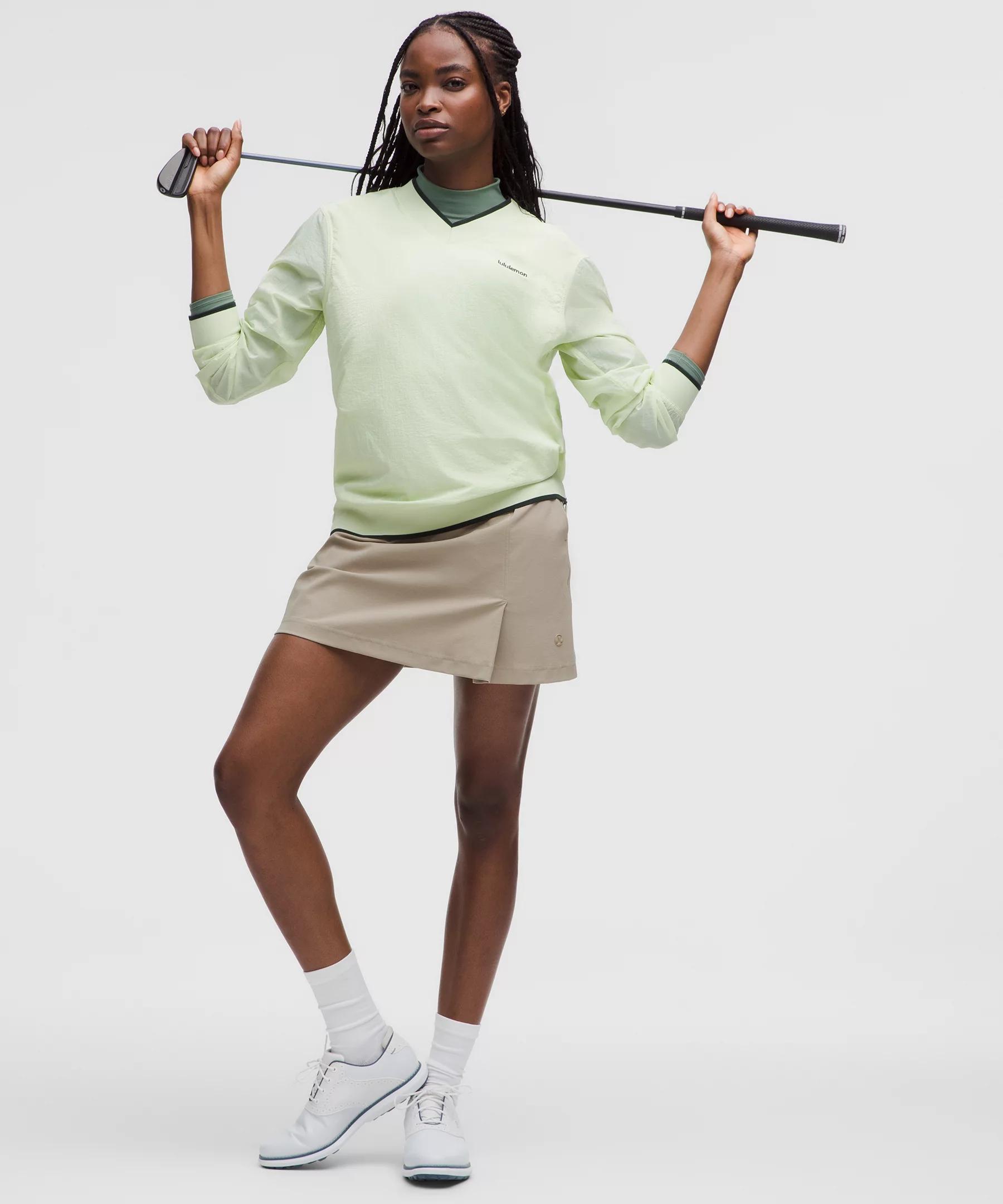 Lightweight Water-Repellent Golf Shell Product Image