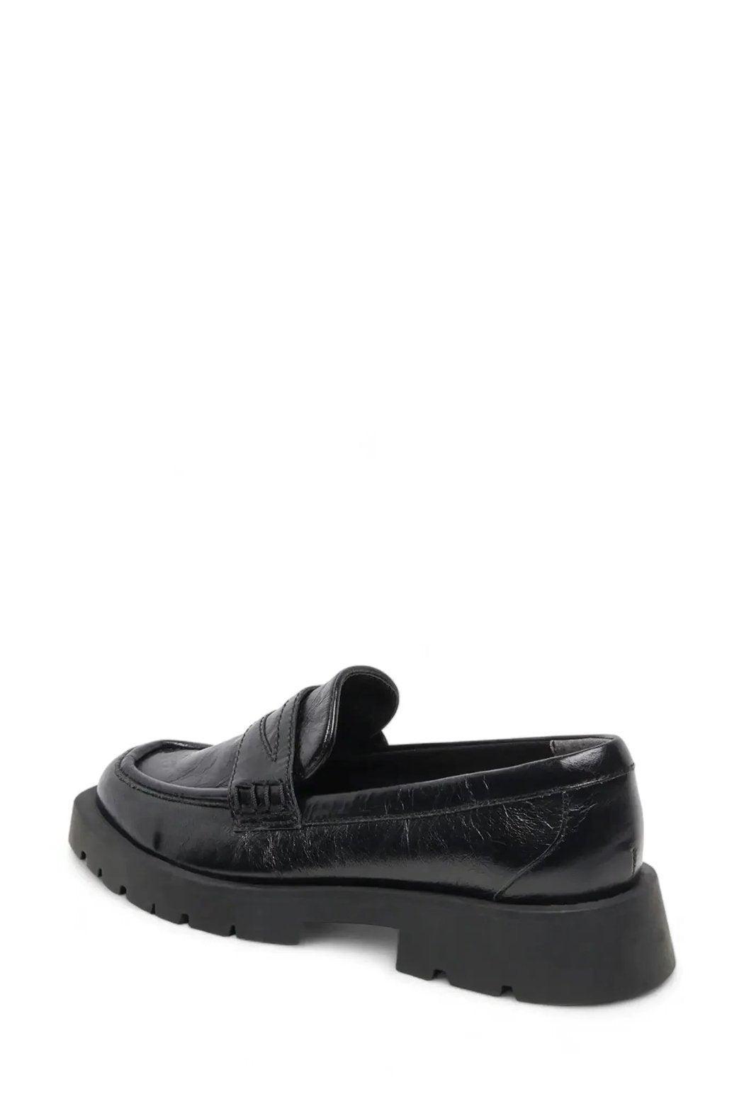 Elias Wide Loafer Product Image