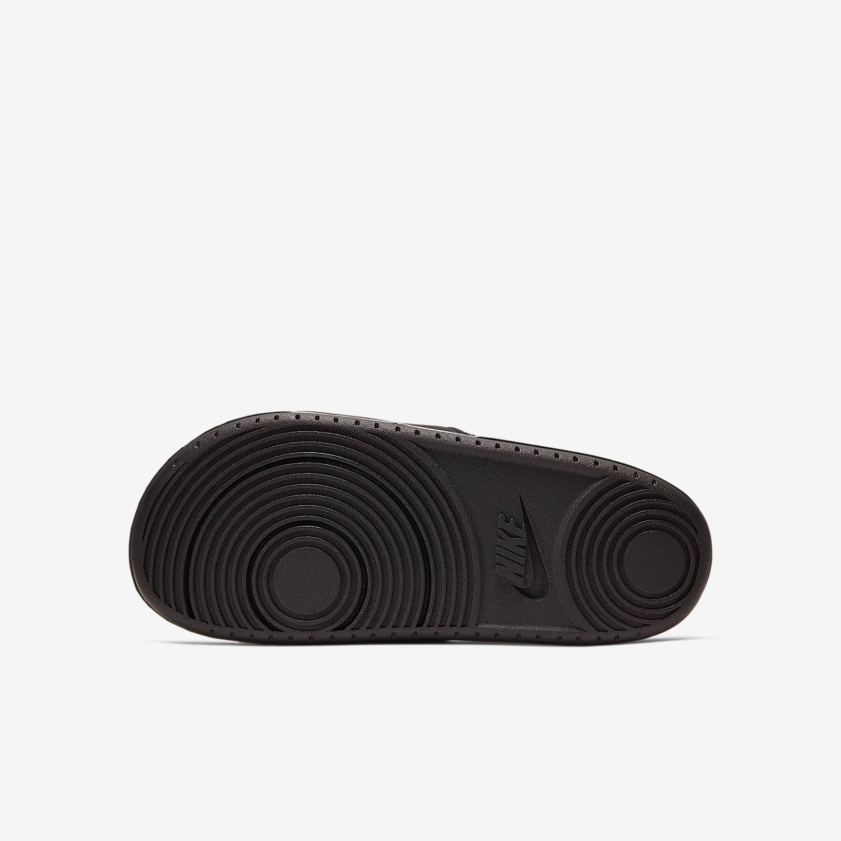 Nike Offcourt Men's Slides Product Image