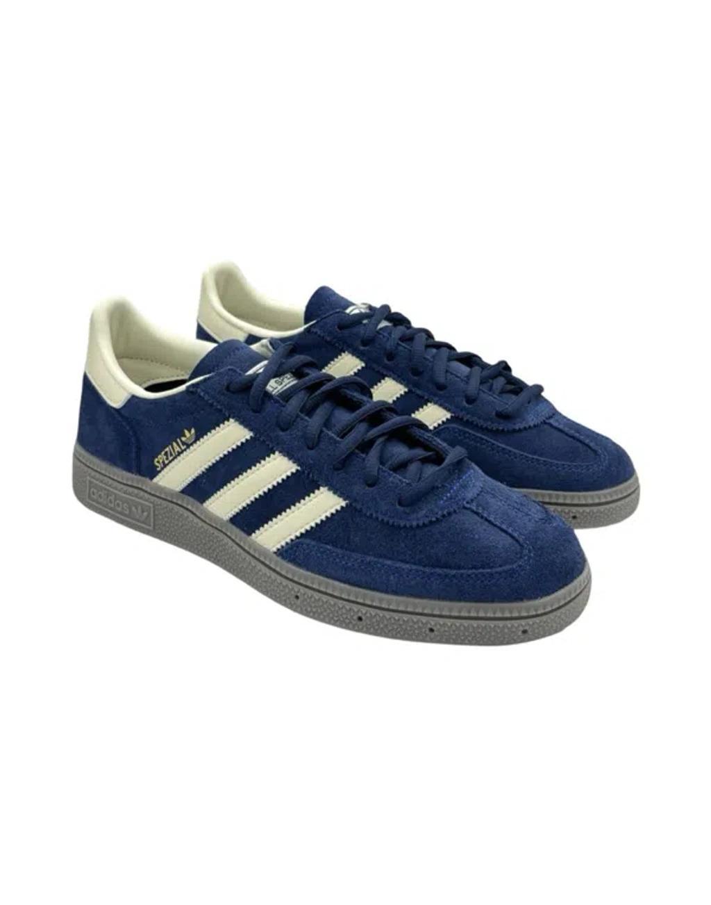 ADIDAS ORIGINALS Handball Spezial Low In Blue Product Image