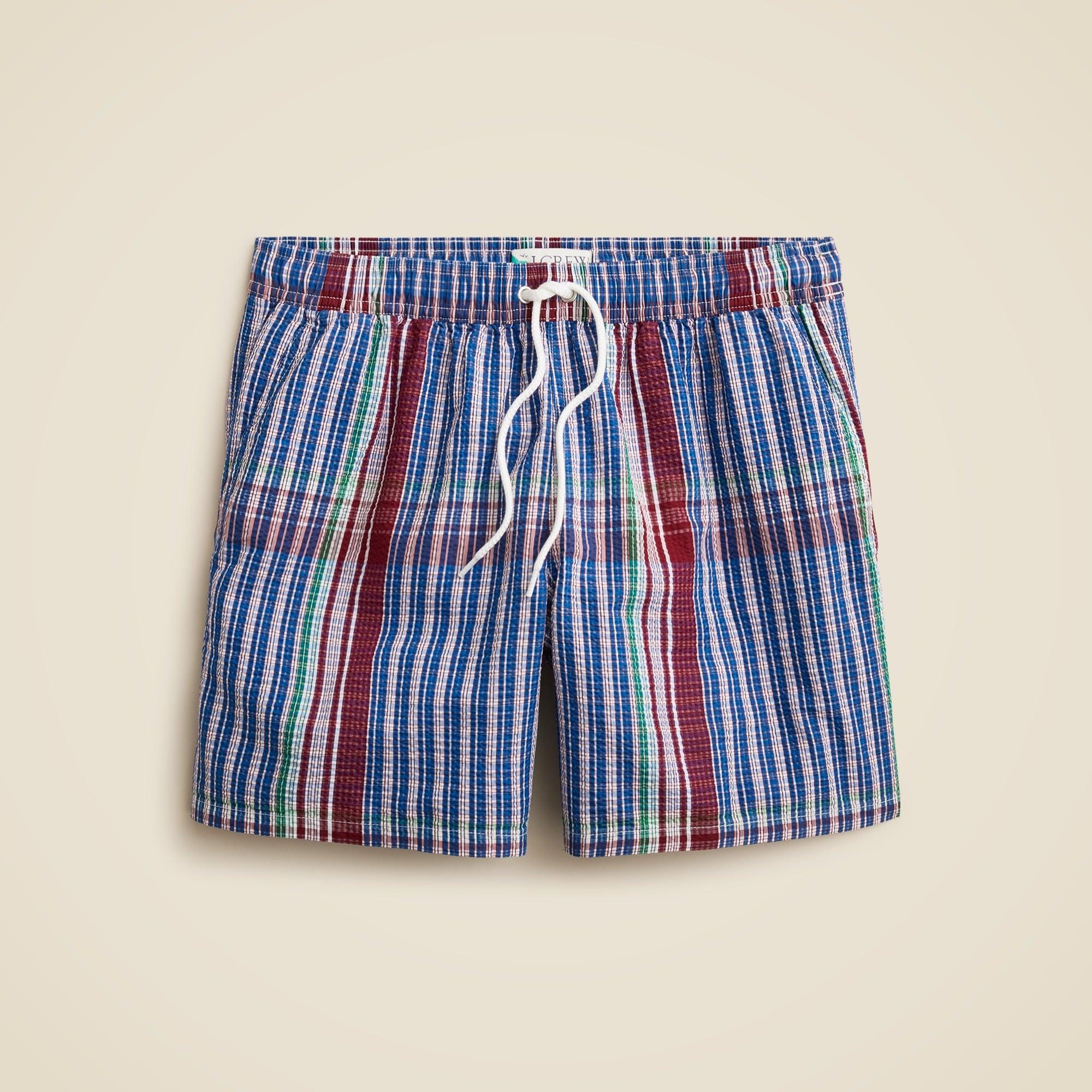 6" swim trunk in seersucker plaid Product Image
