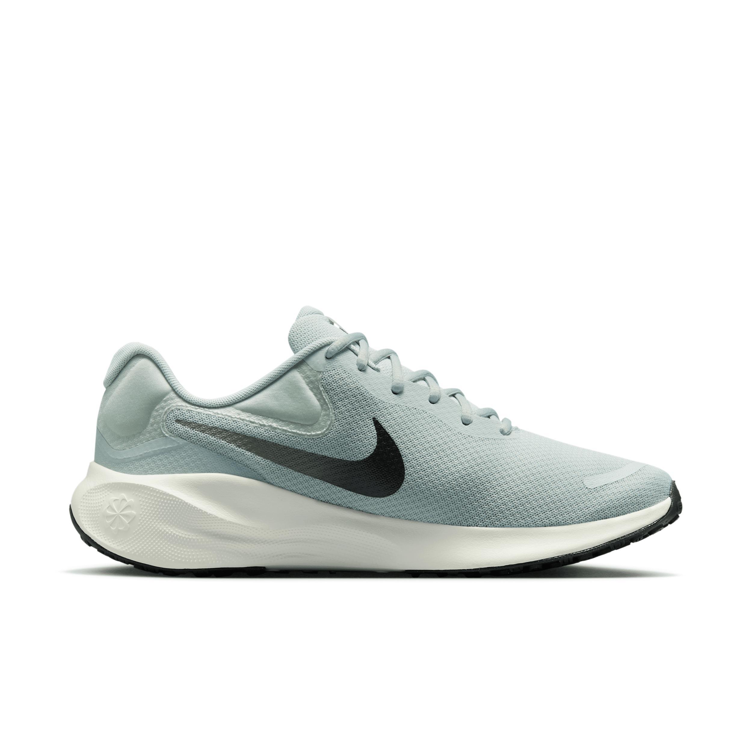 Nike Men's Revolution 7 Road Running Shoes Product Image