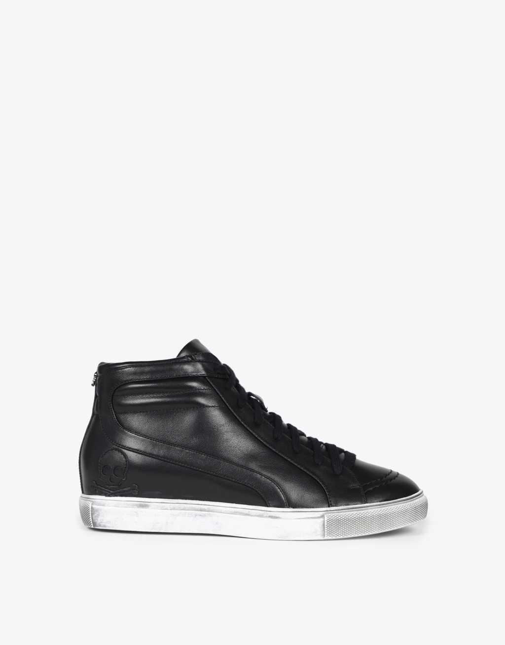 Scalpers Studs sneakers in black Product Image