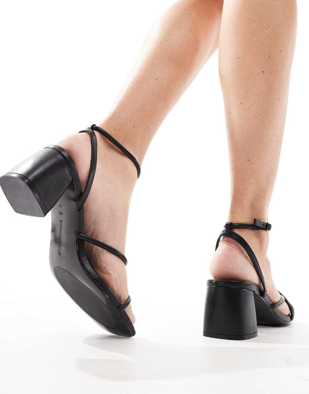 Stradivarius strappy block heeled sandal in black Product Image