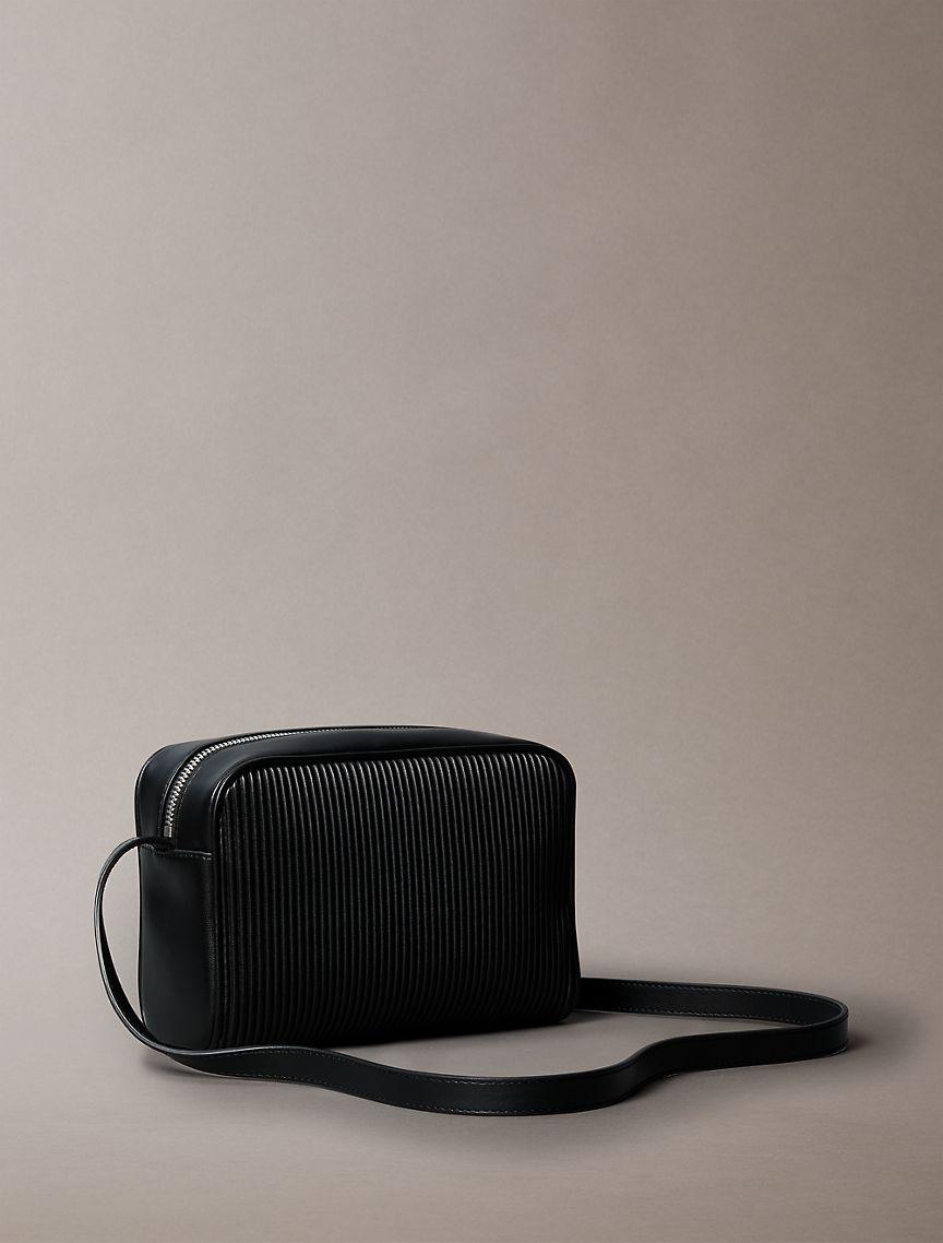 Ribbed Camera Bag Product Image