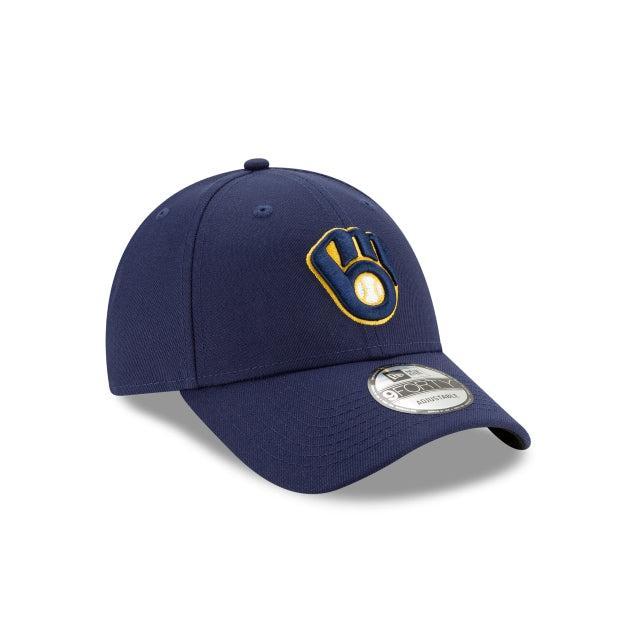 Cleveland Guardians 9FORTY Trucker Hat Male Product Image