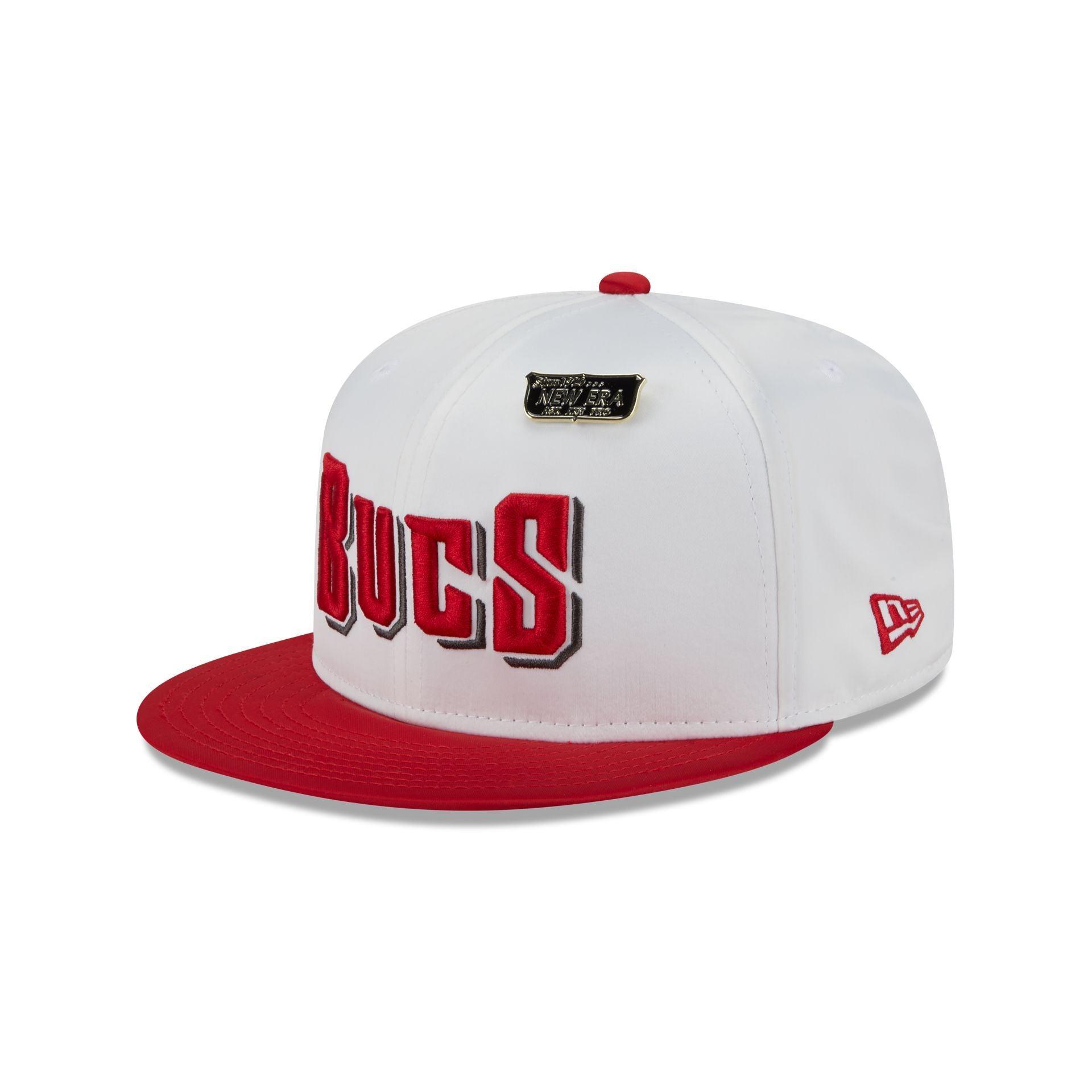 Tampa Bay Buccaneers Spring Satin 59FIFTY Fitted Hat Male Product Image