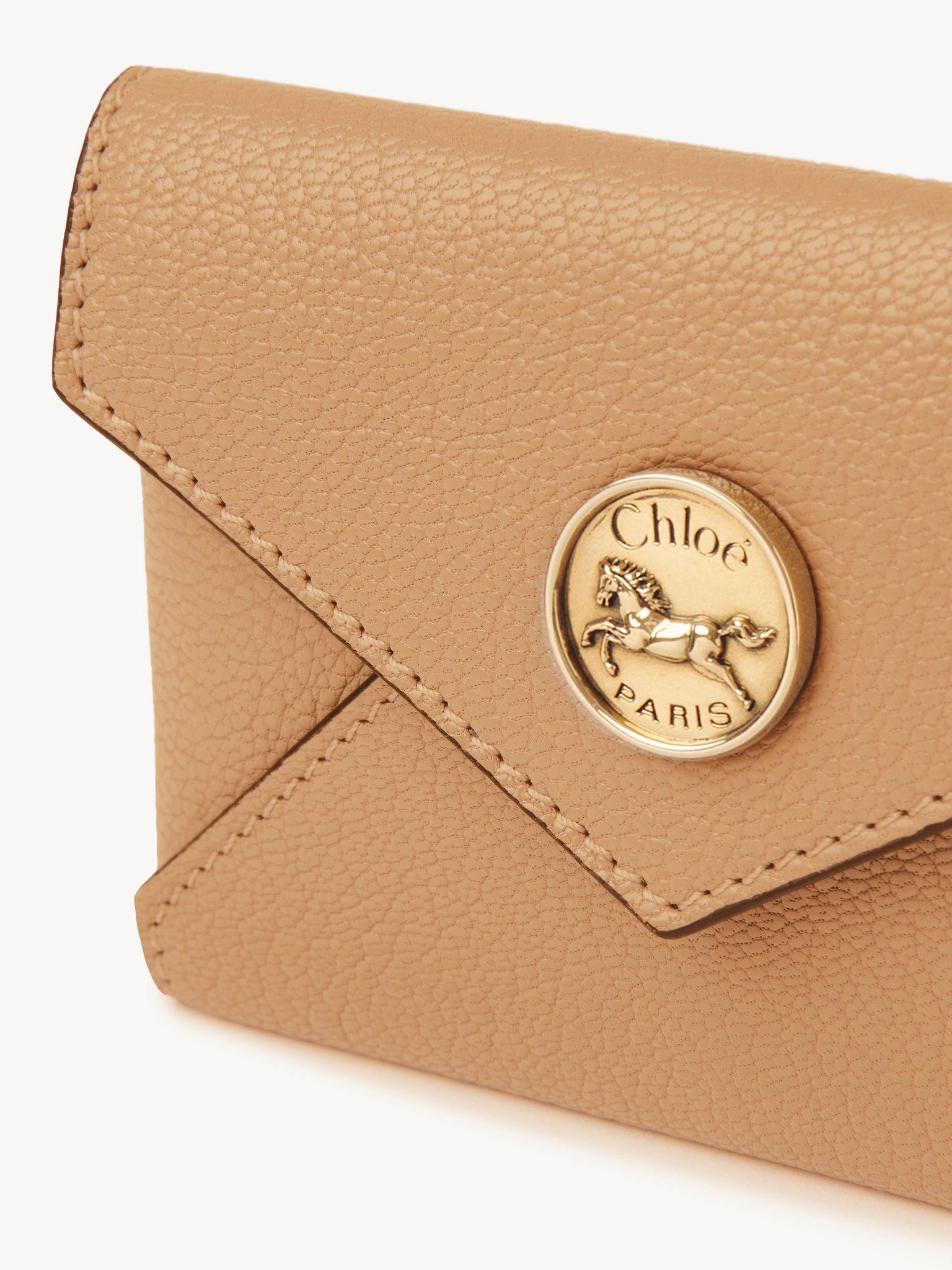 Envelope card holder in grained leather Product Image