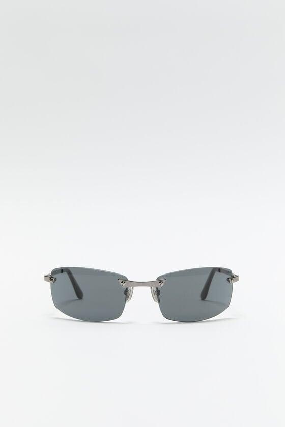 Tinted sunglasses Product Image