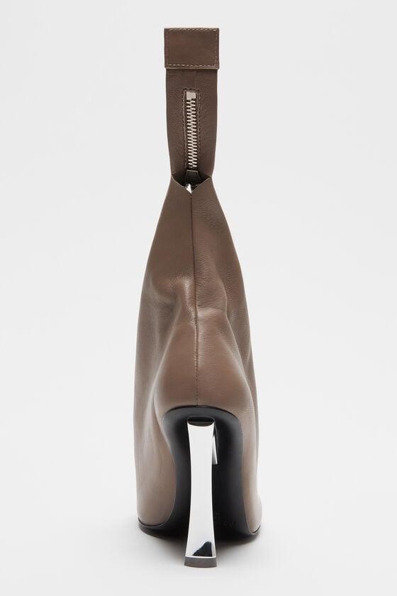 Leather zip heels Product Image