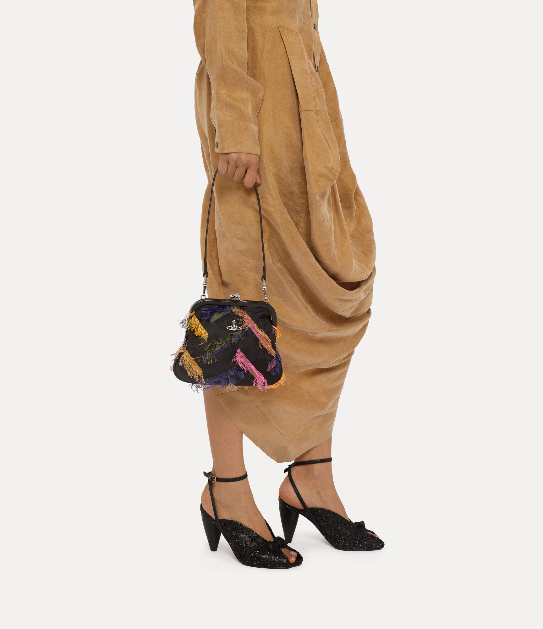 Vivienne's Clutch Product Image