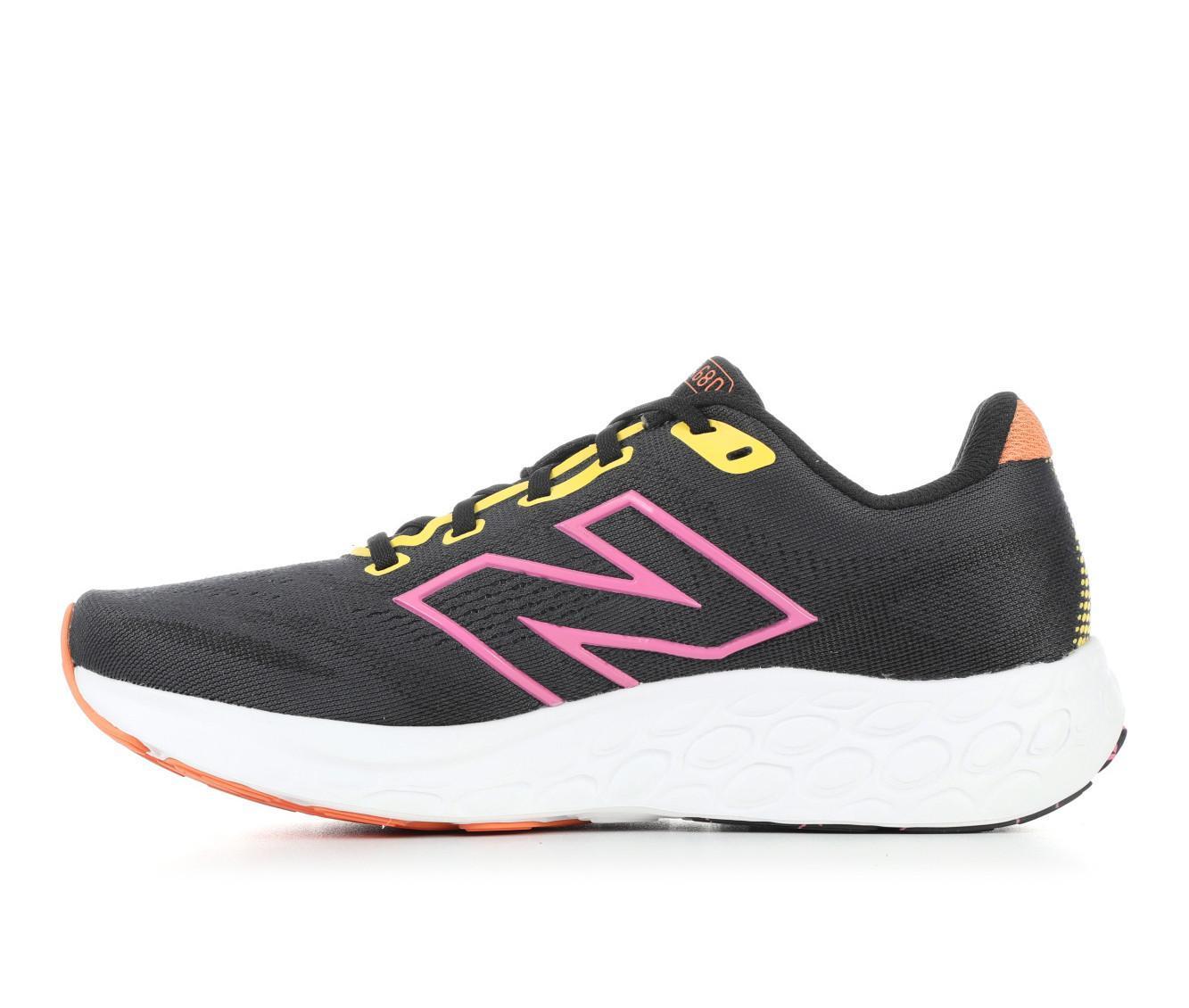 Women's New Balance W680V8 Running Shoes Product Image