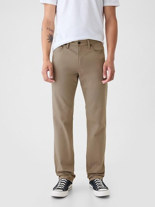 City Jeans in Straight Fit Product Image