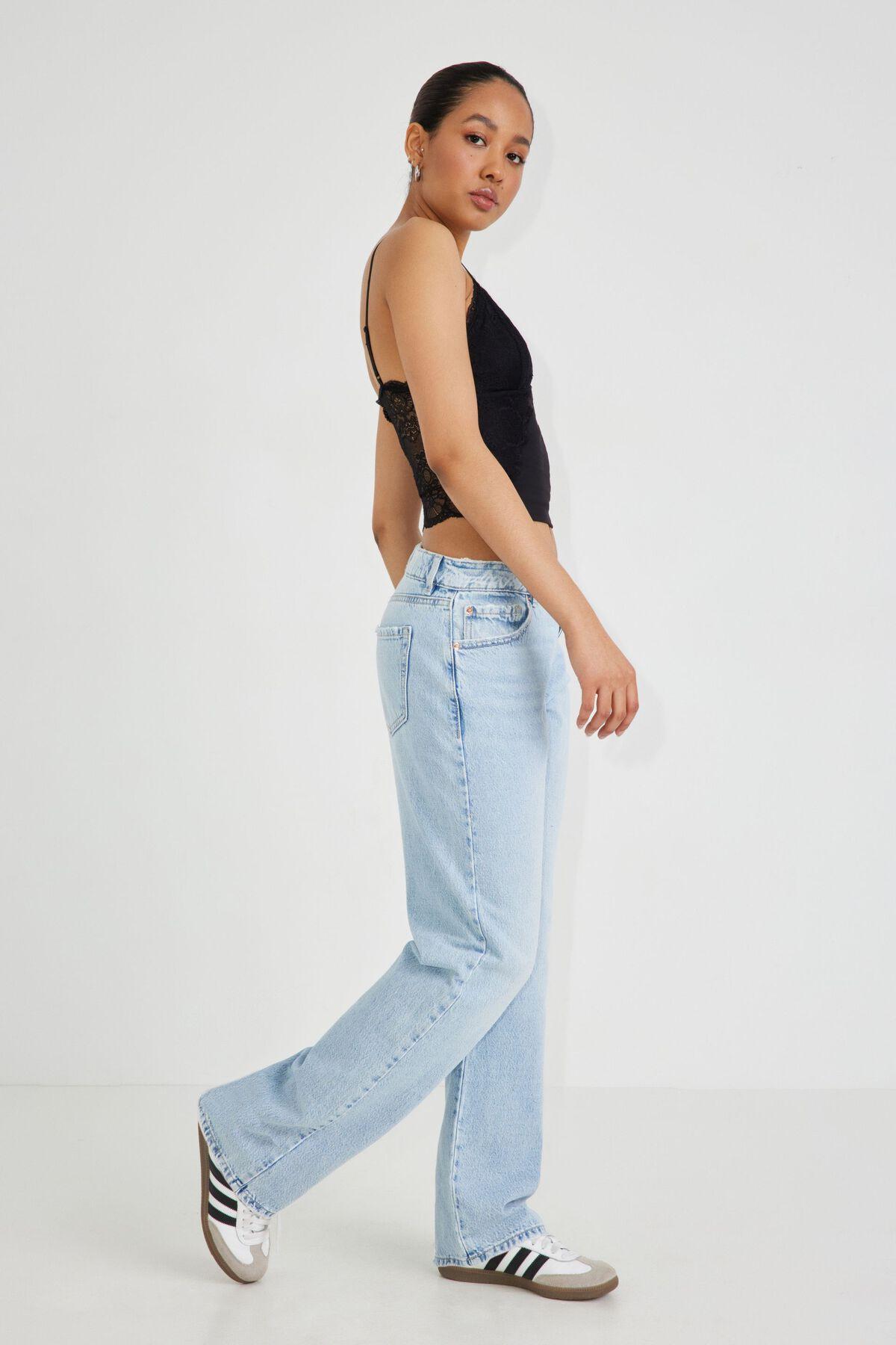 Pamela Scoop Neck Tee Product Image