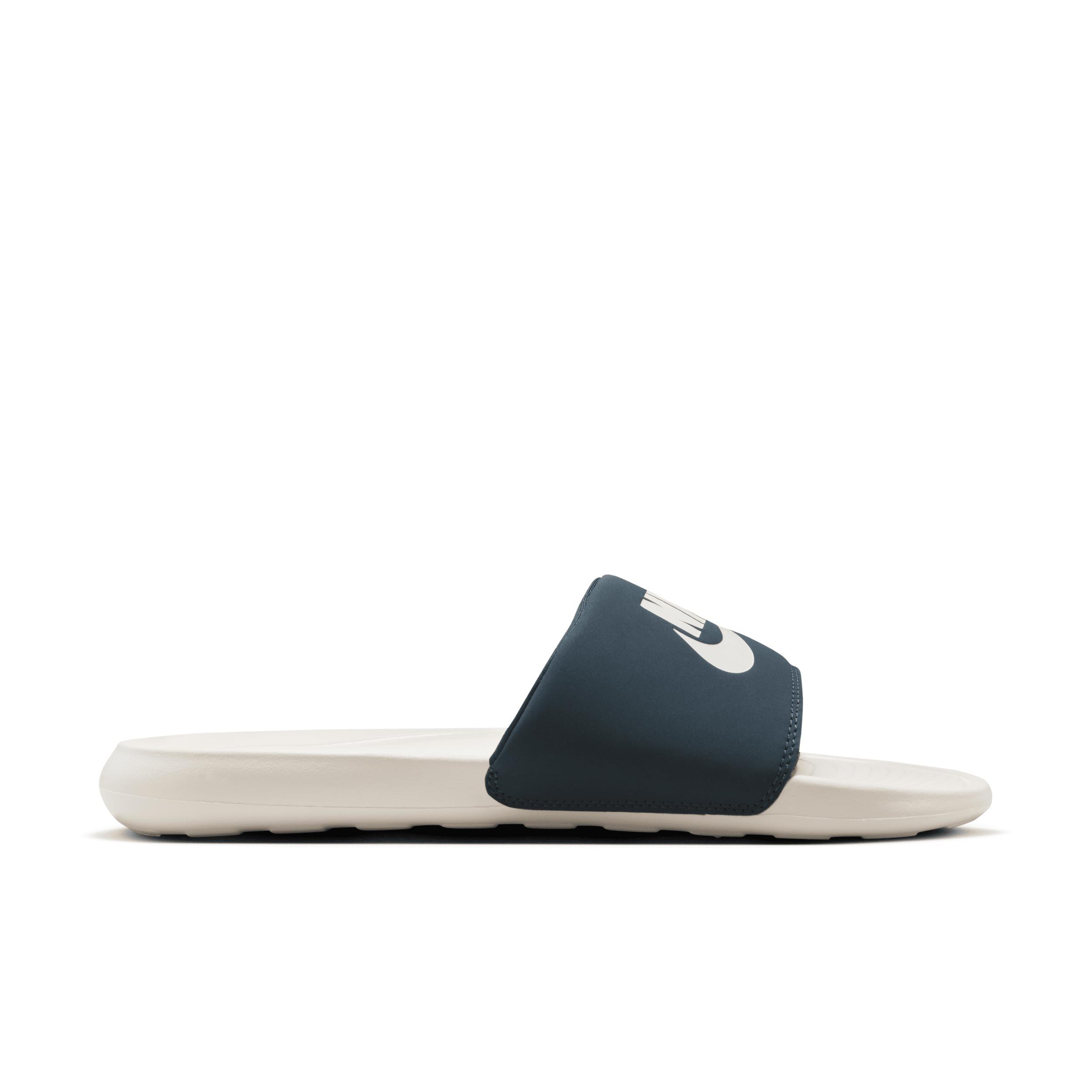 Nike Men's Victori One Slides Product Image