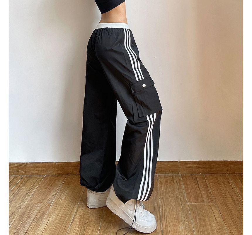 Low Waist Color-Block Boot-Cut Sweatpants Product Image