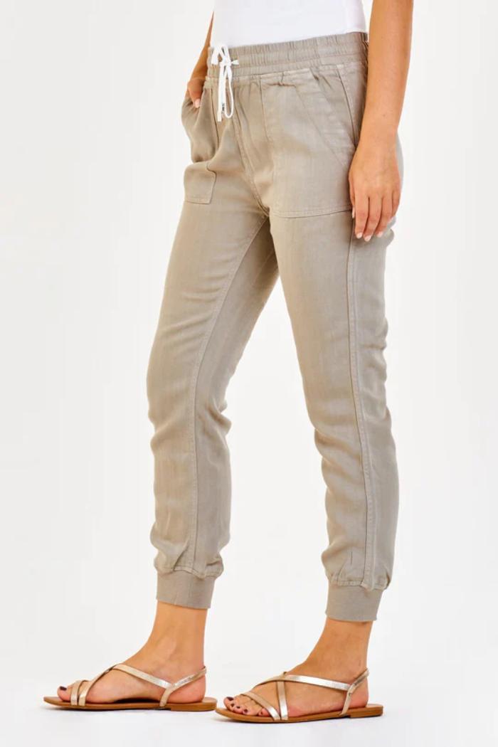 Sandy H/R Ankle Trouser Product Image