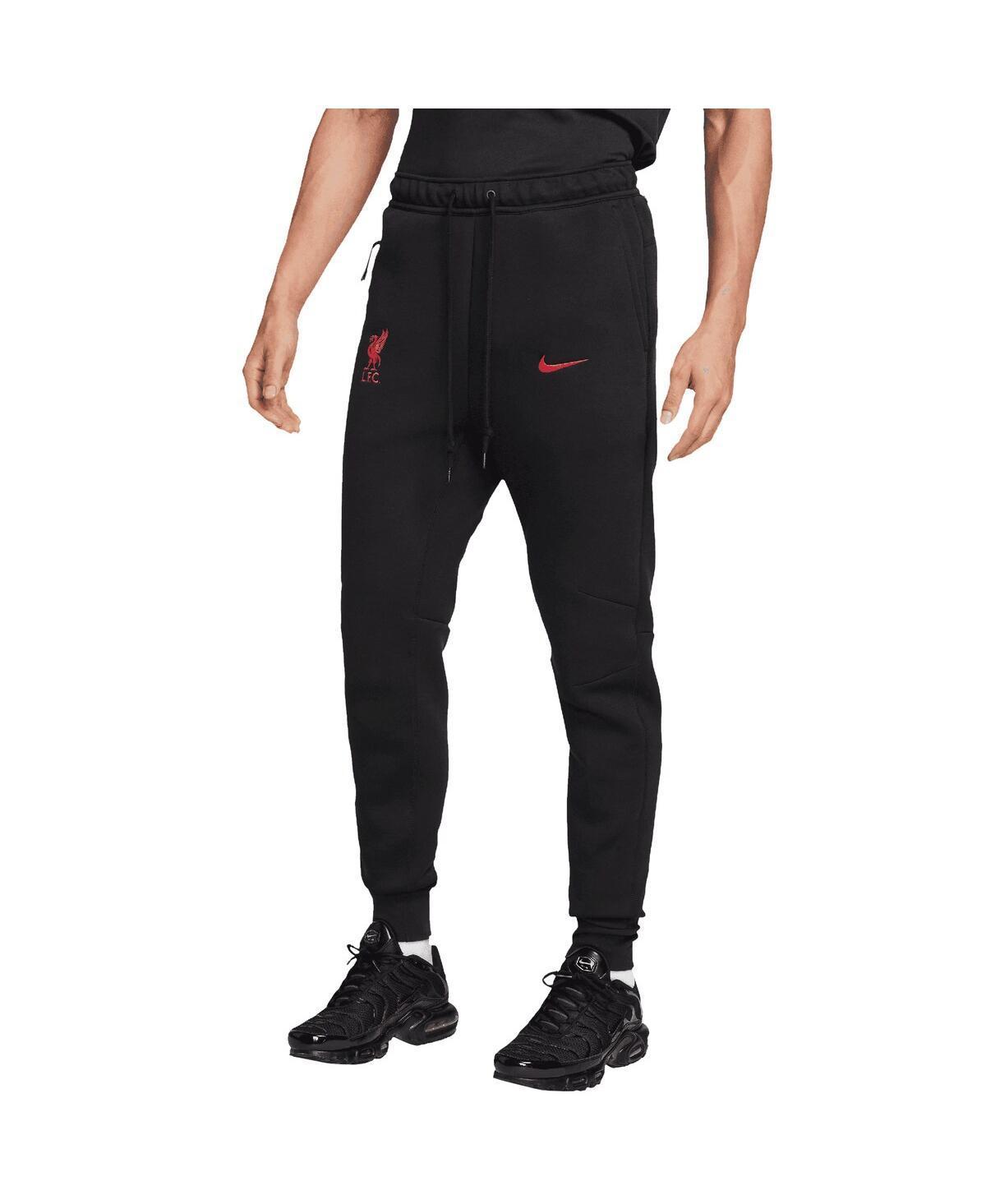 Liverpool FC Tech Fleece Men's Nike Soccer Joggers Product Image