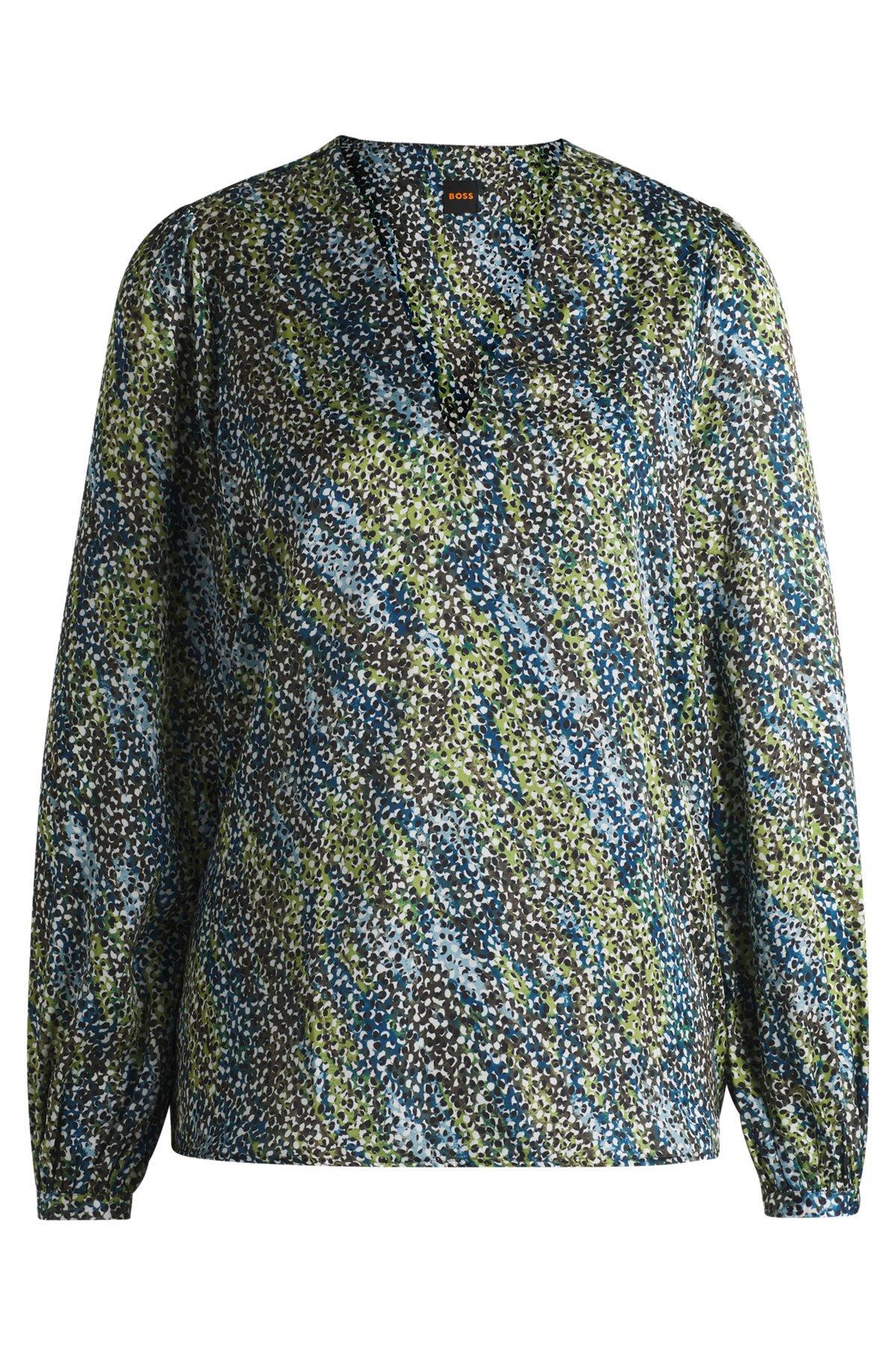 Regular-fit blouse with V neckline in printed satin Product Image