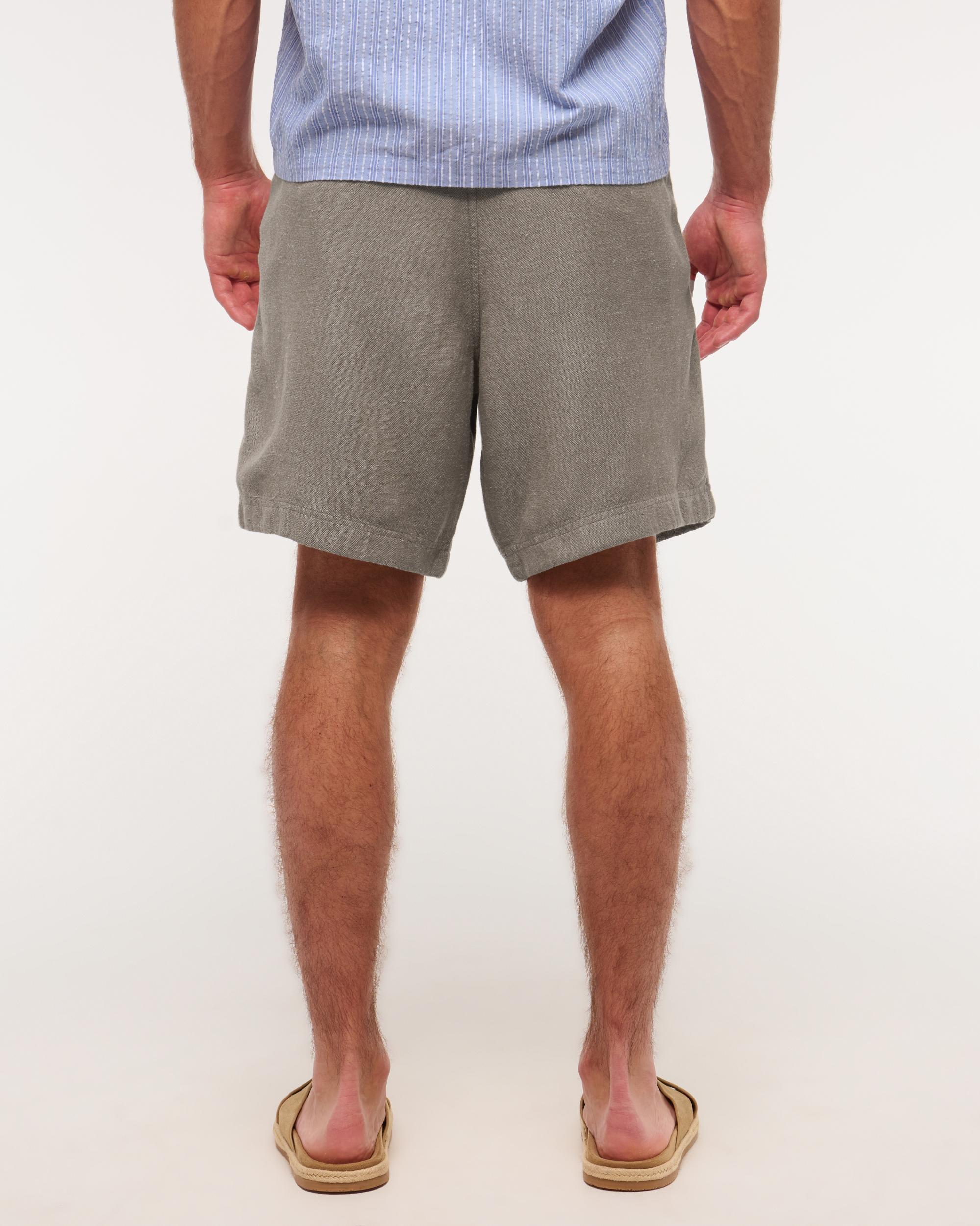 Relaxed Linen-Blend Pull-On Short Product Image