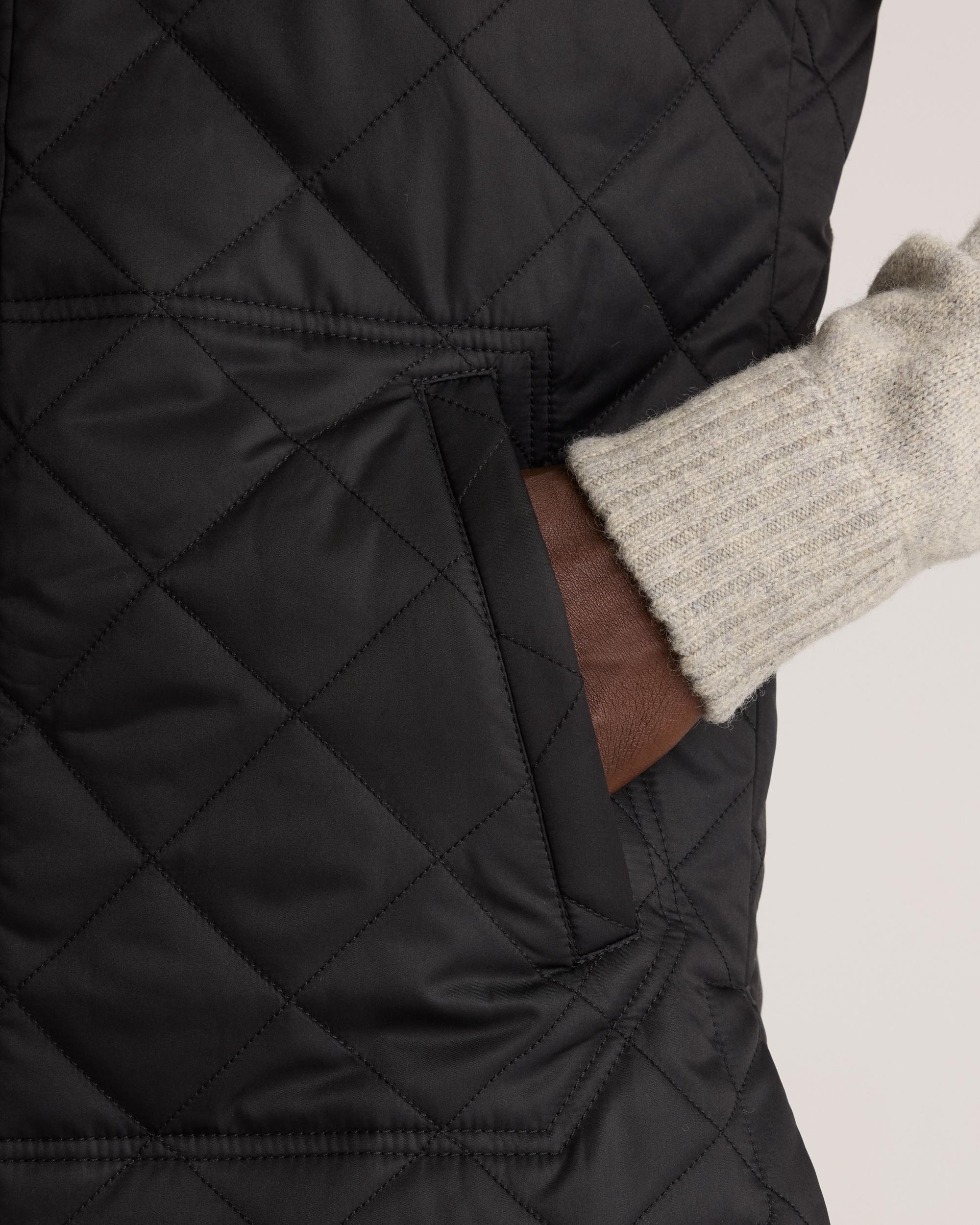 Quince | Men's Featherless Quilted Vest Nylon Product Image