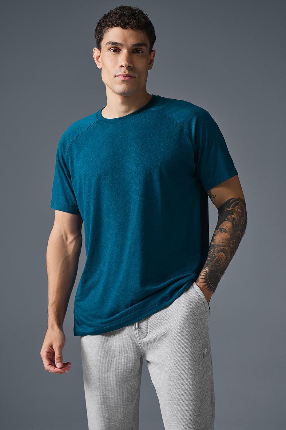 Triumph Raglan Tee - Eclipse Blue Male Product Image