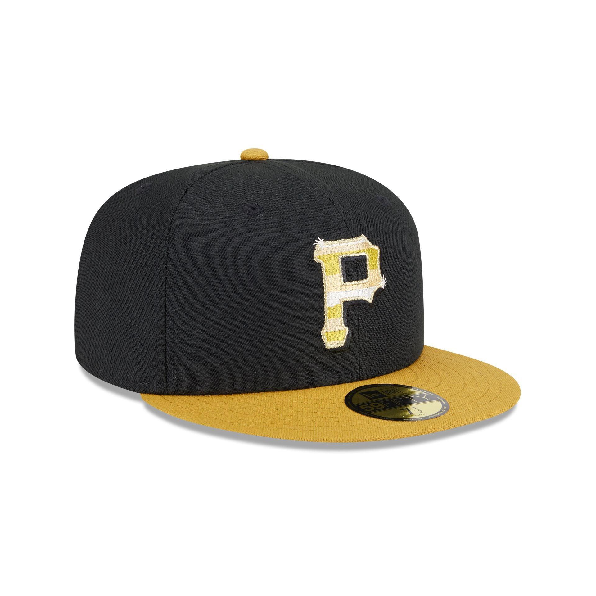 Cleveland Guardians Metallic Gold Logo 59FIFTY Fitted Hat Male Product Image