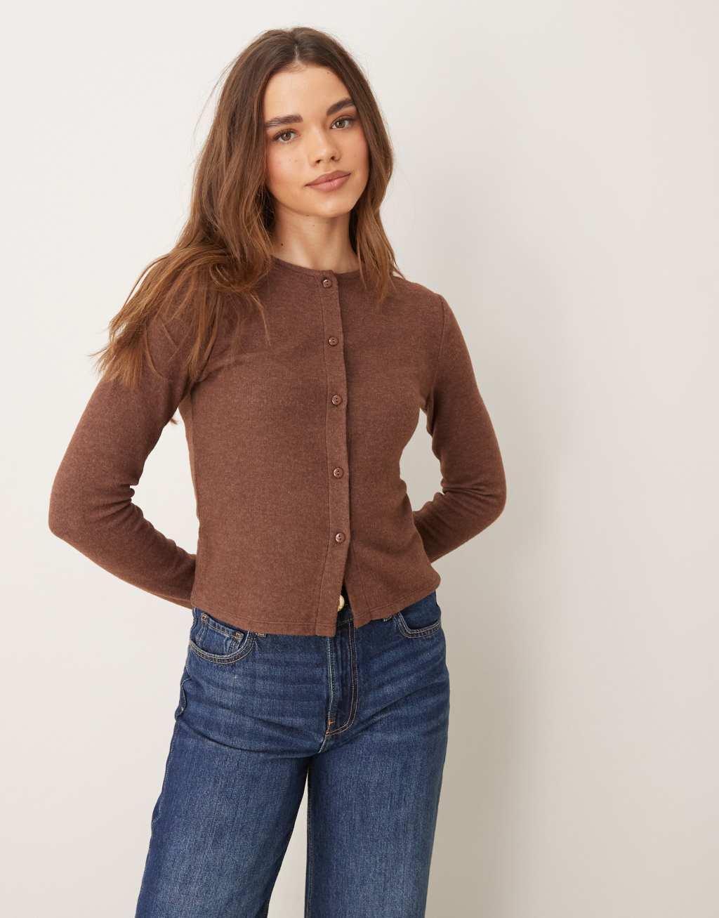 ASOS DESIGN shrunken brushed cardigan in chocolate Product Image