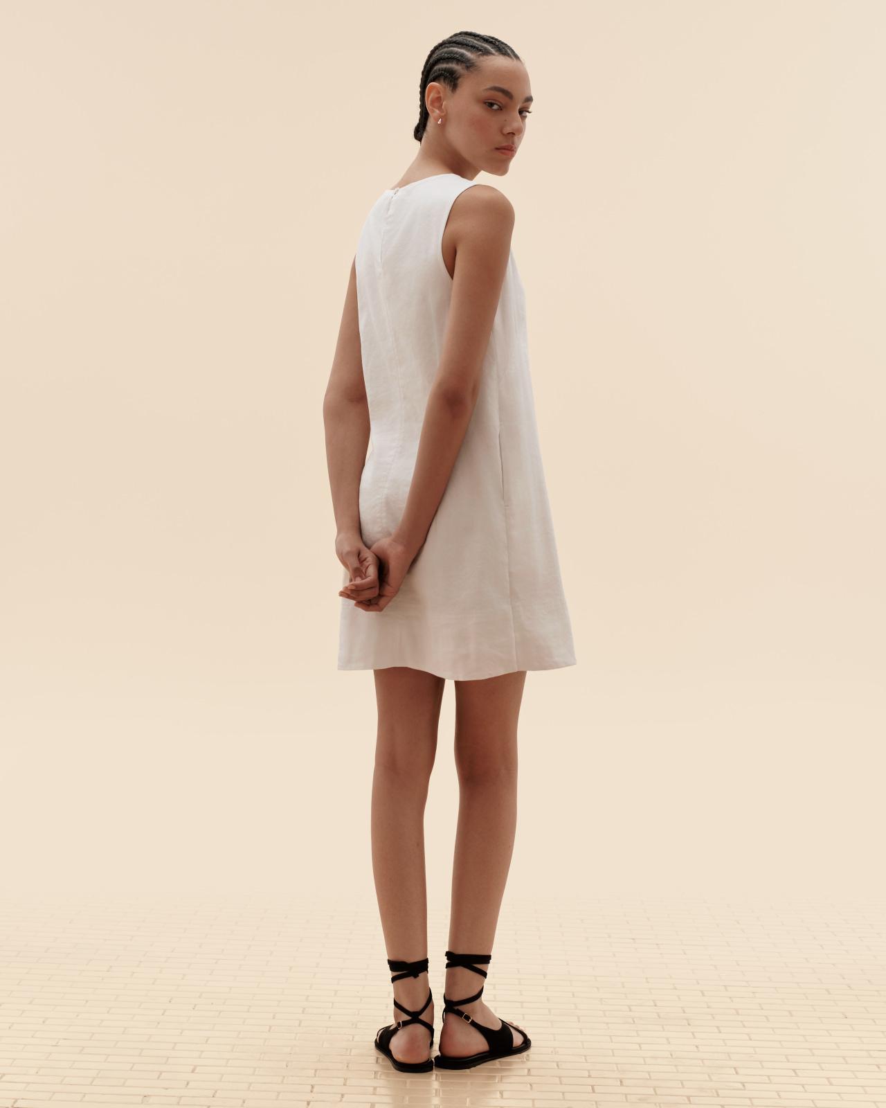 Womens Shift Dress in Stretch Linen by Everlane Product Image