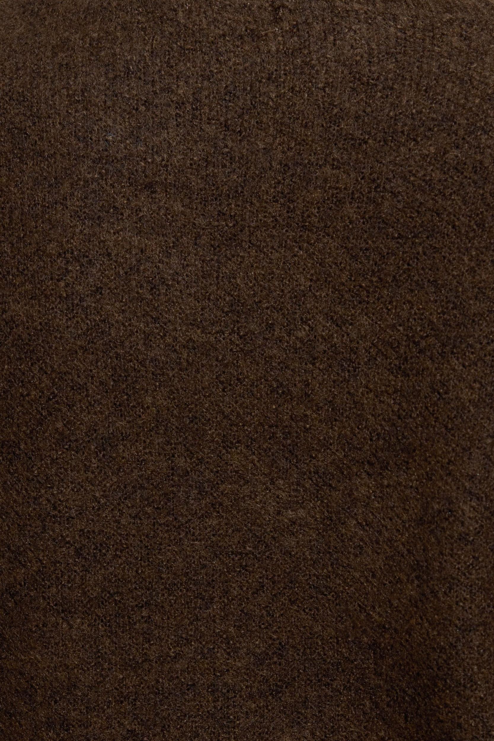 Smooth Scoop Neck Long Sleeve Top Product Image