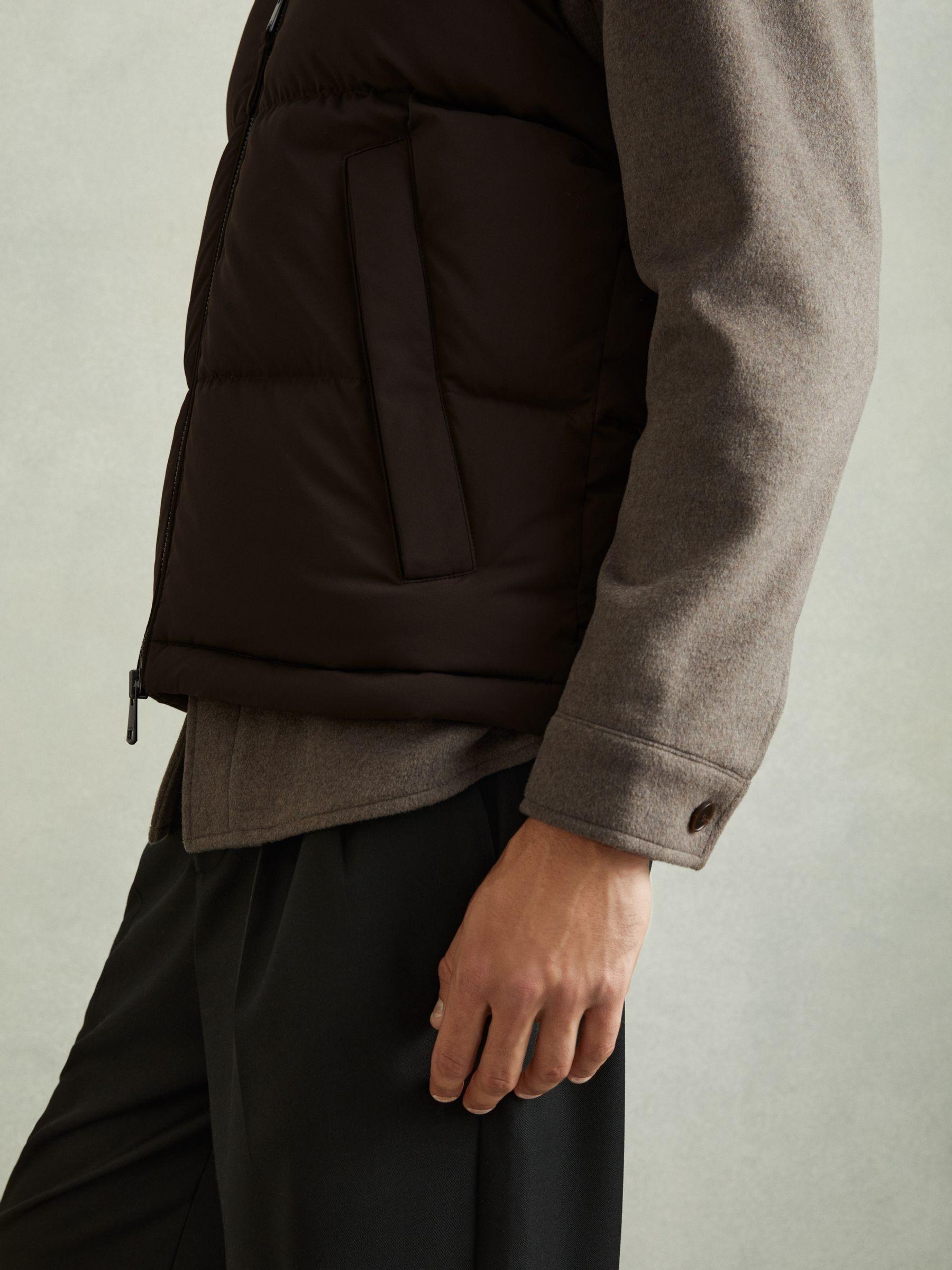 Quilted-Shell Zip-Through Gilet in Brown Product Image
