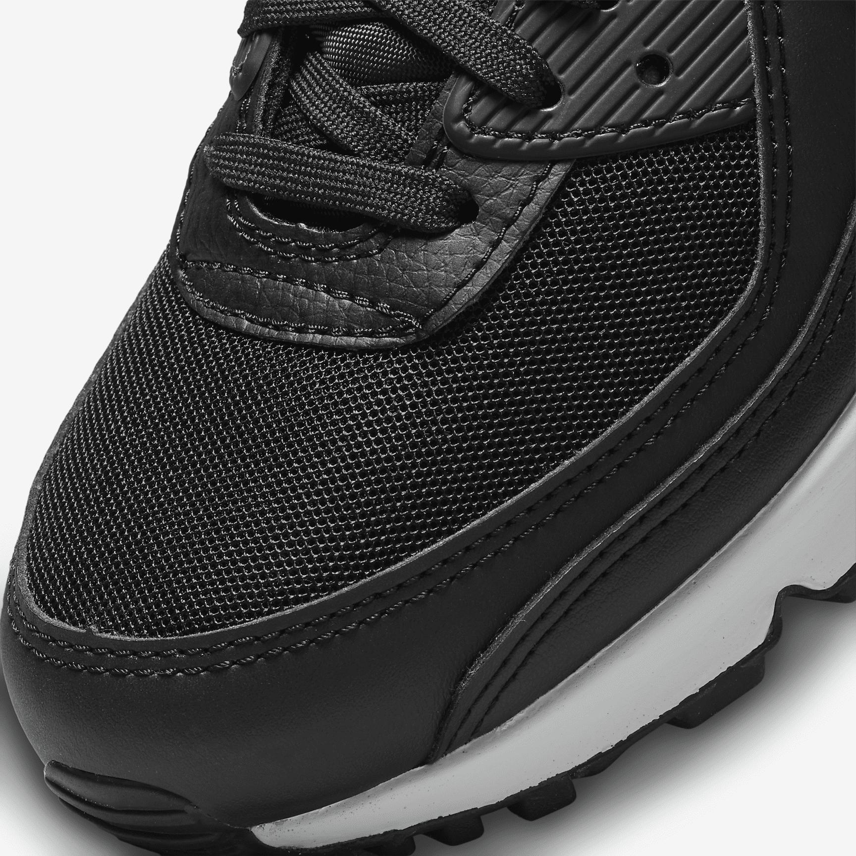 Nike Womens Air Max 90 Shoes | DH8010-101 Product Image
