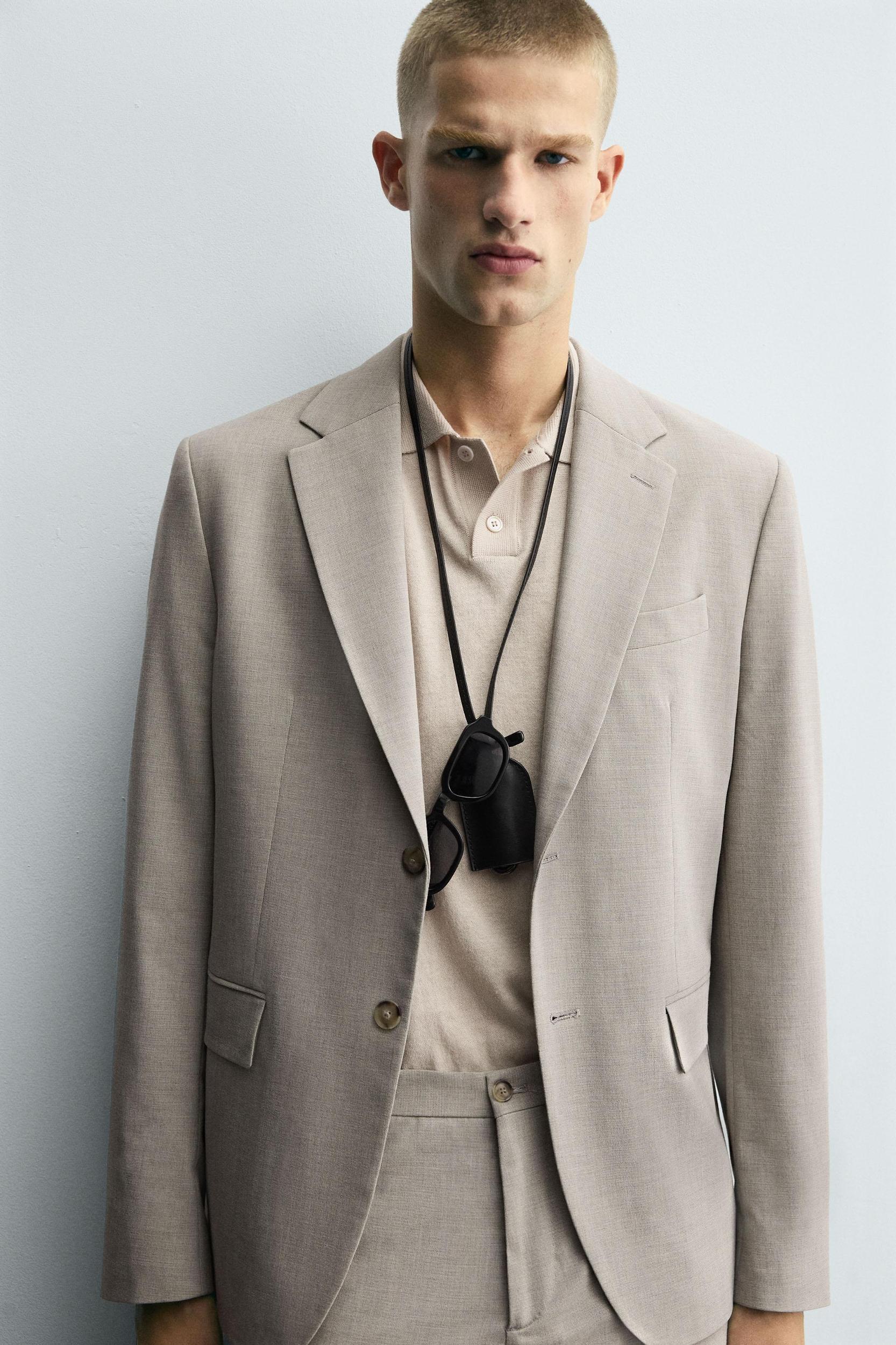 TEXTURED SUIT BLAZER Product Image