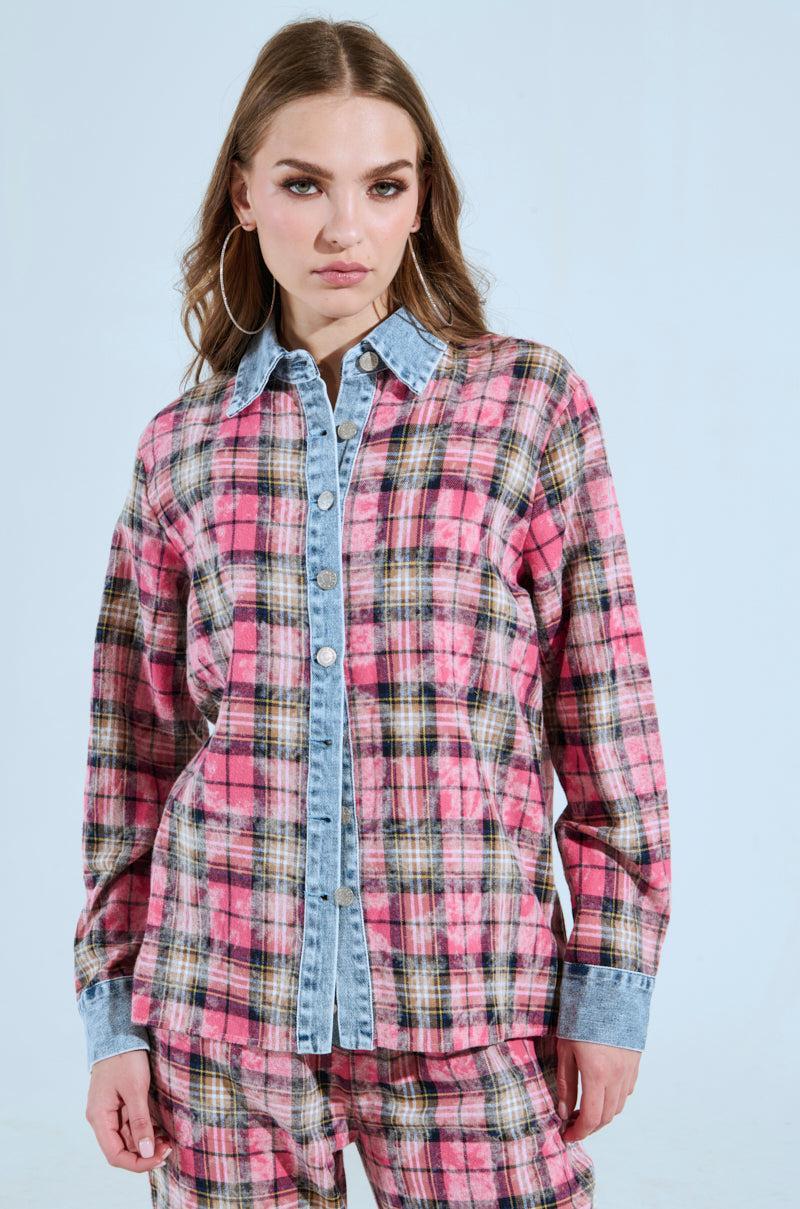 THE ONE BUTTON DOWN TOP Product Image