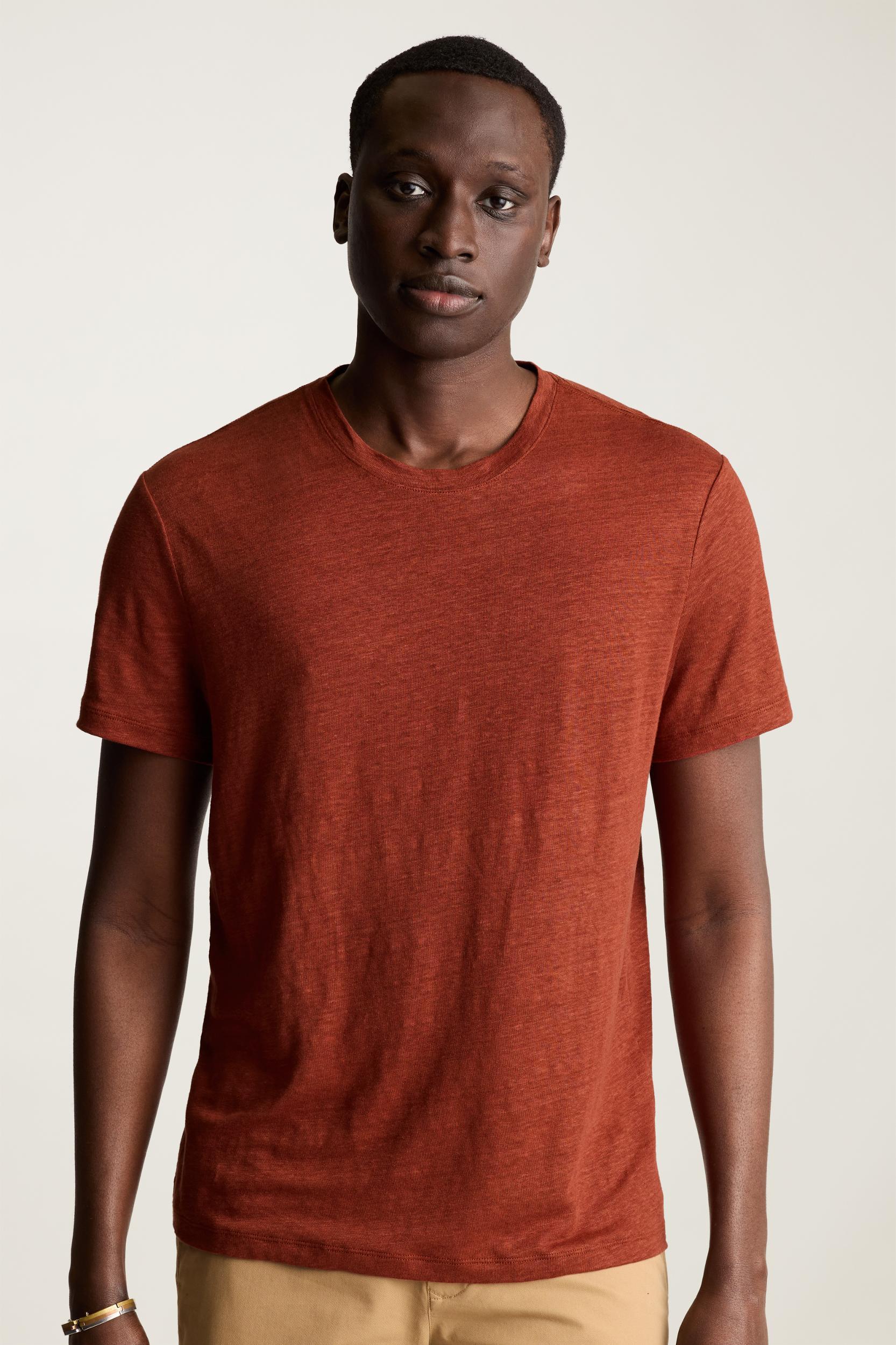 Linen Crew Neck Tee Product Image
