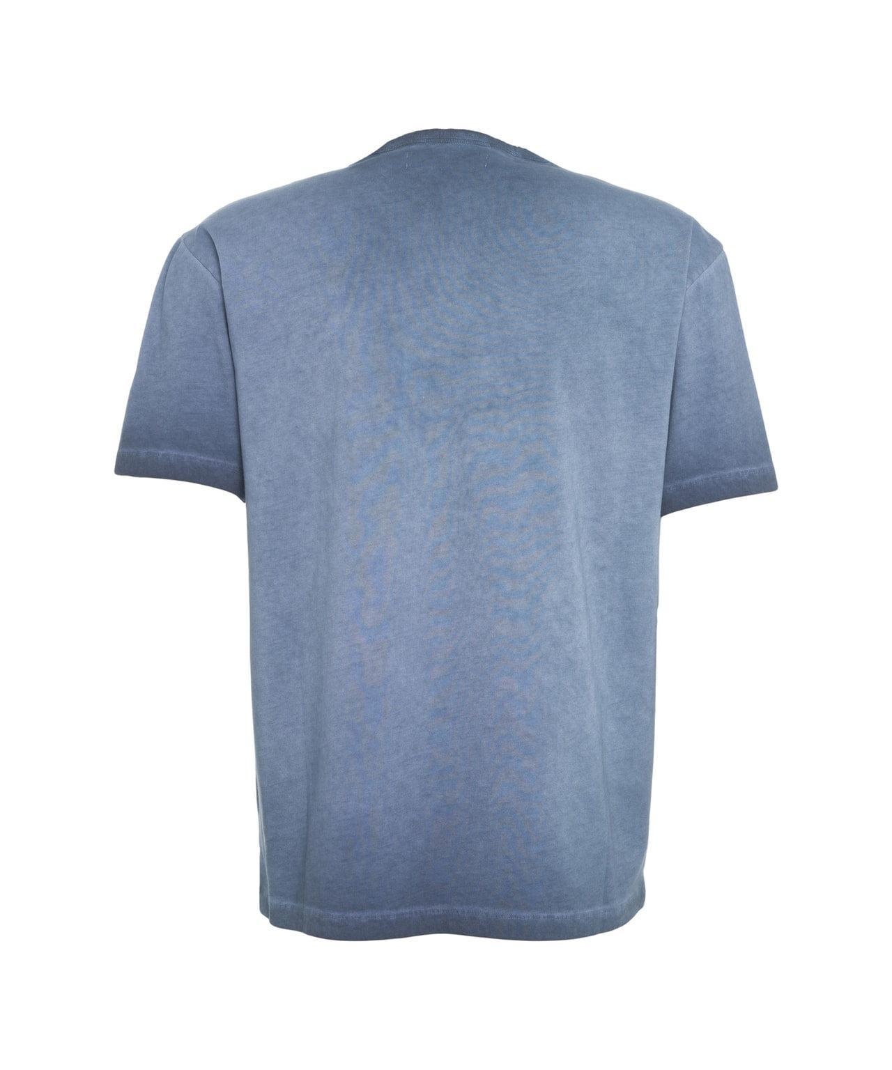 Used look t-shirt Product Image