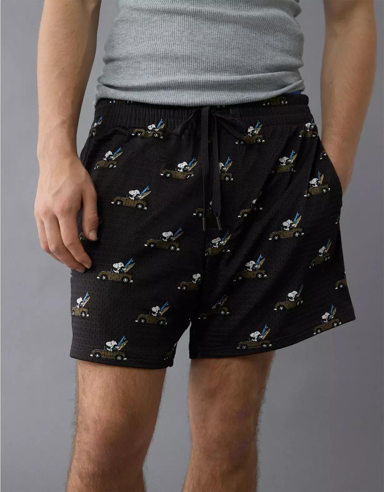 AE Sofa Surfin' 6" Snoopy Graphic Mesh Lounge Short Product Image