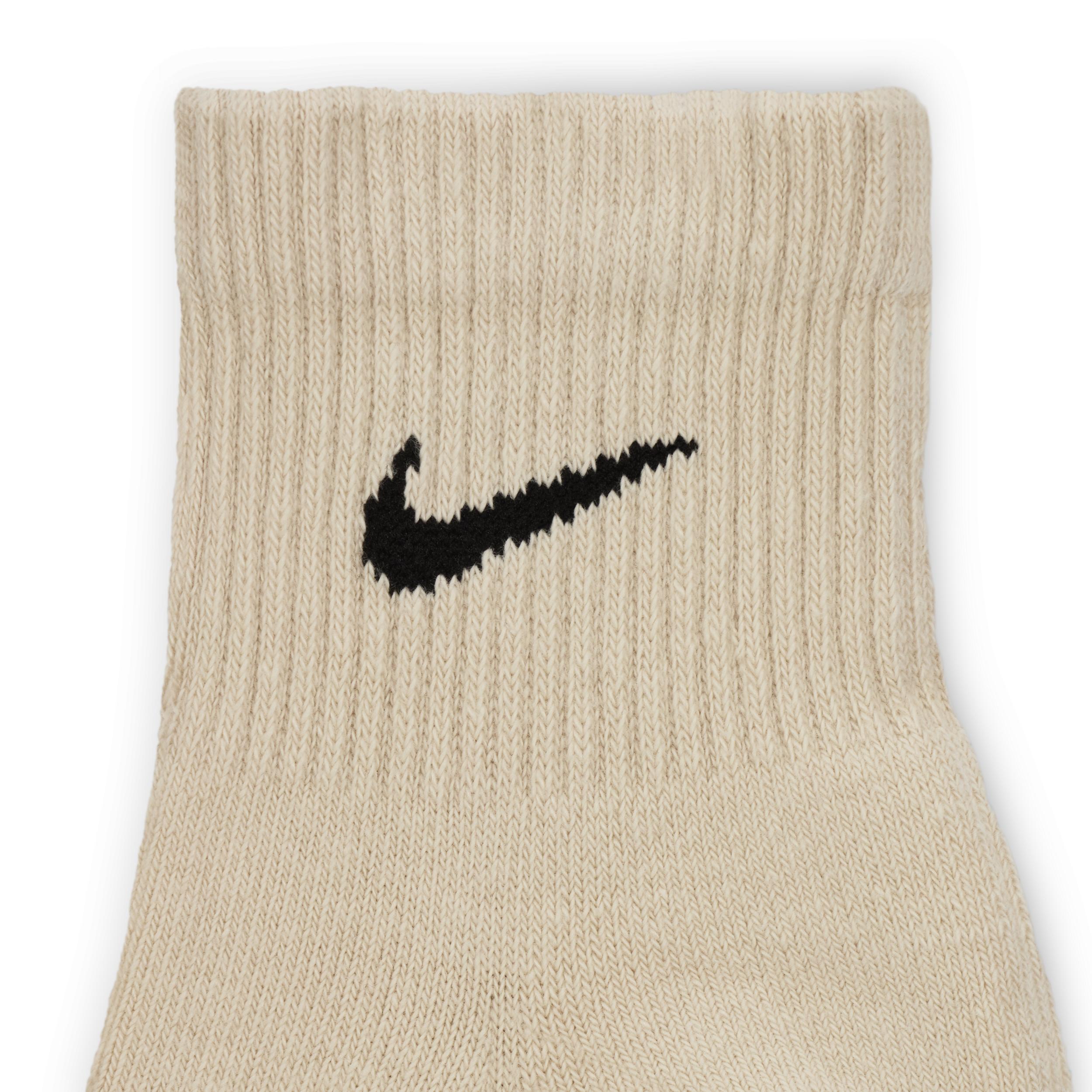 Nike Mens Nike 3 Pack Dri-FIT Plus Quarter Socks - Mens Product Image