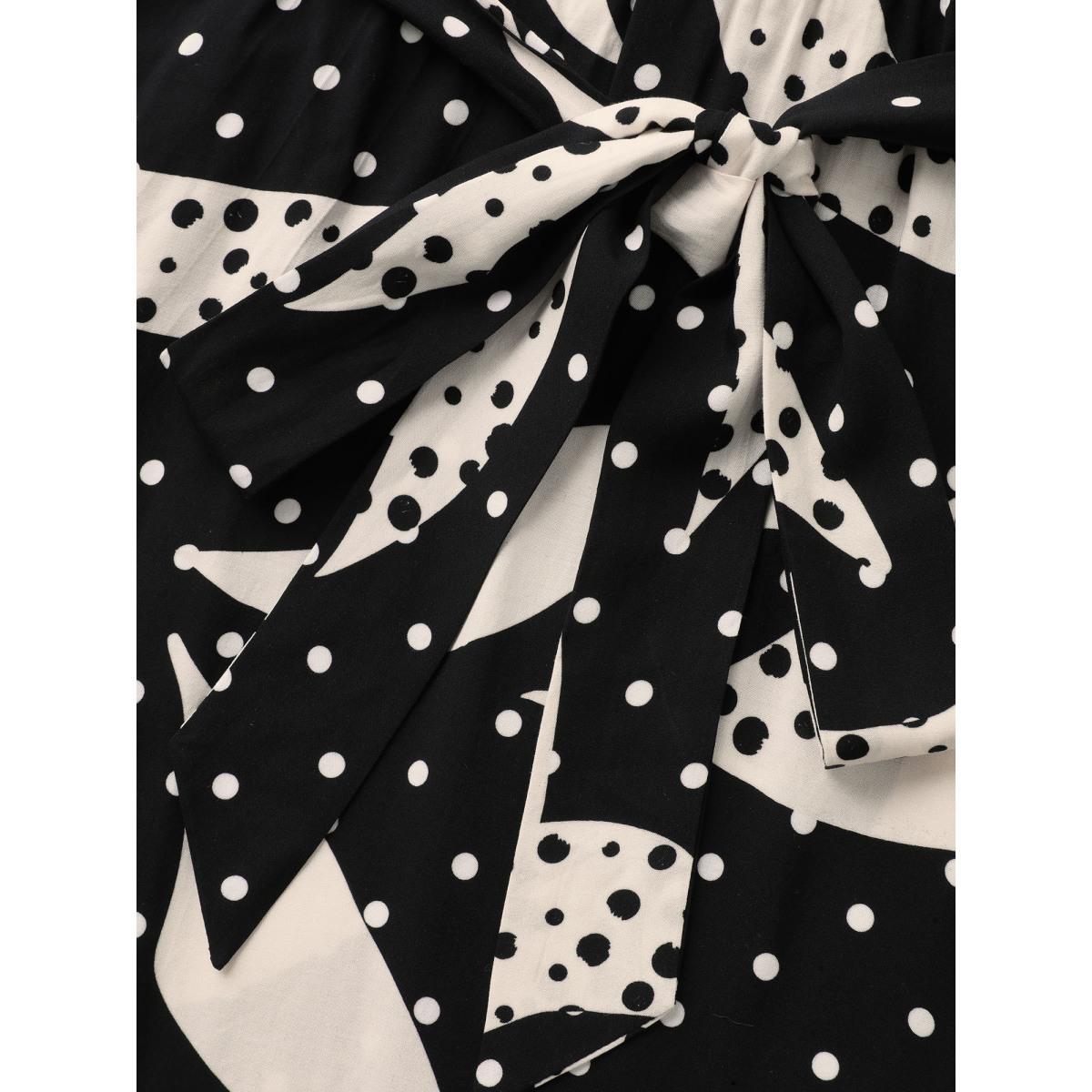 Plus Size Geometric Print Pleated Midi Dress BlackFlower Women Flat collar Sleeveless Curvy BloomChic 18-20/2X Product Image