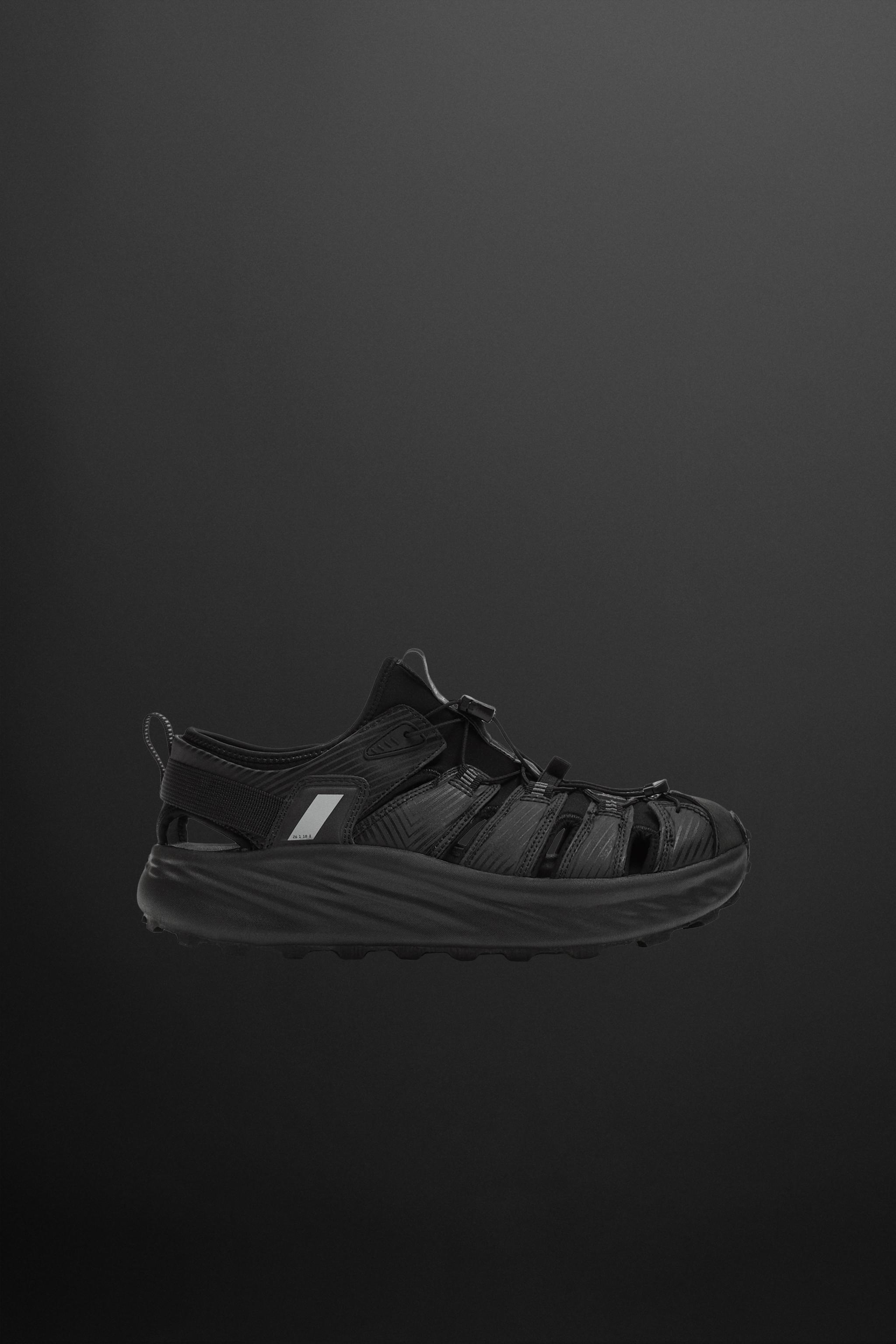 HIKING SNEAKERS Product Image