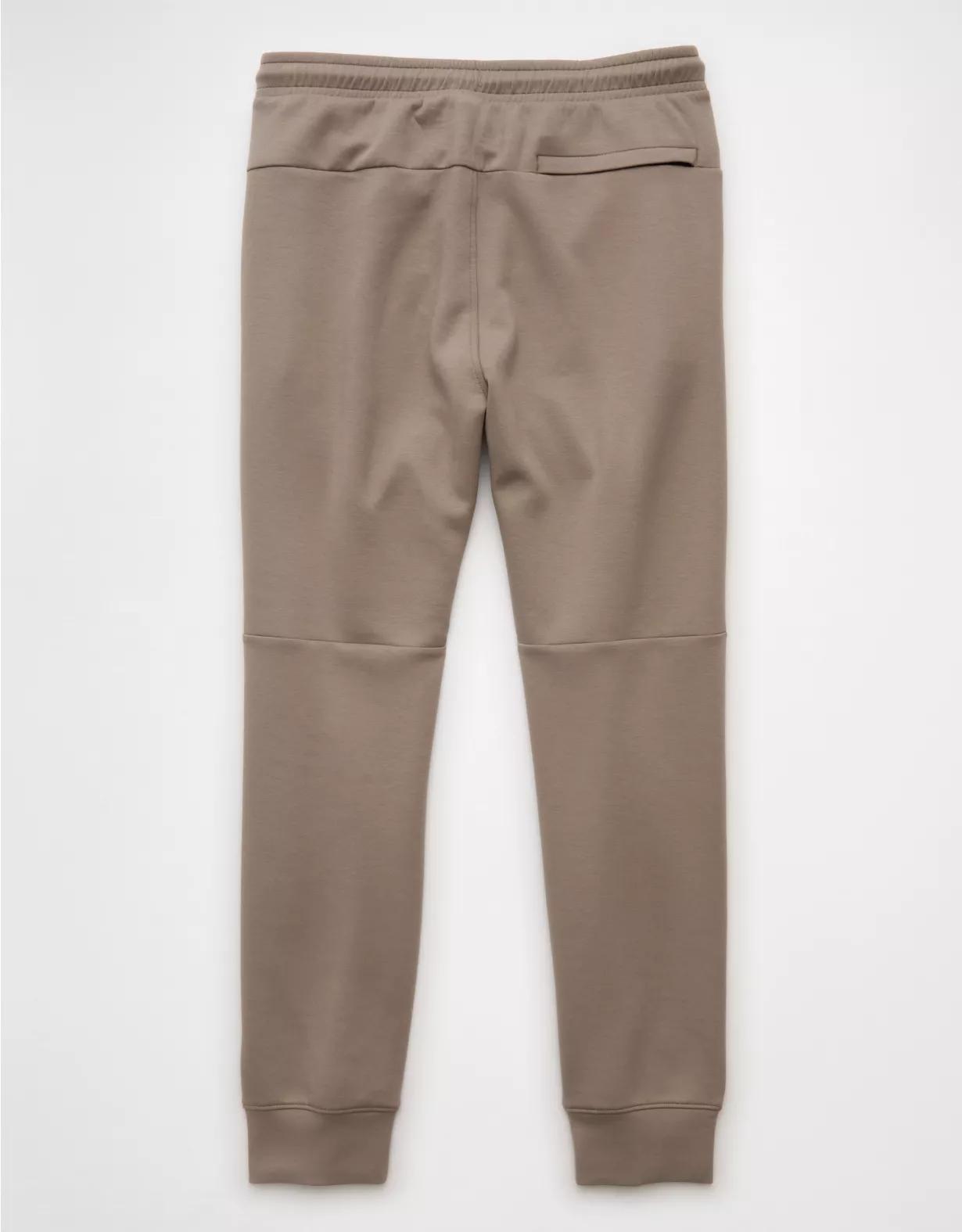 AE 24/7 Jogger Product Image