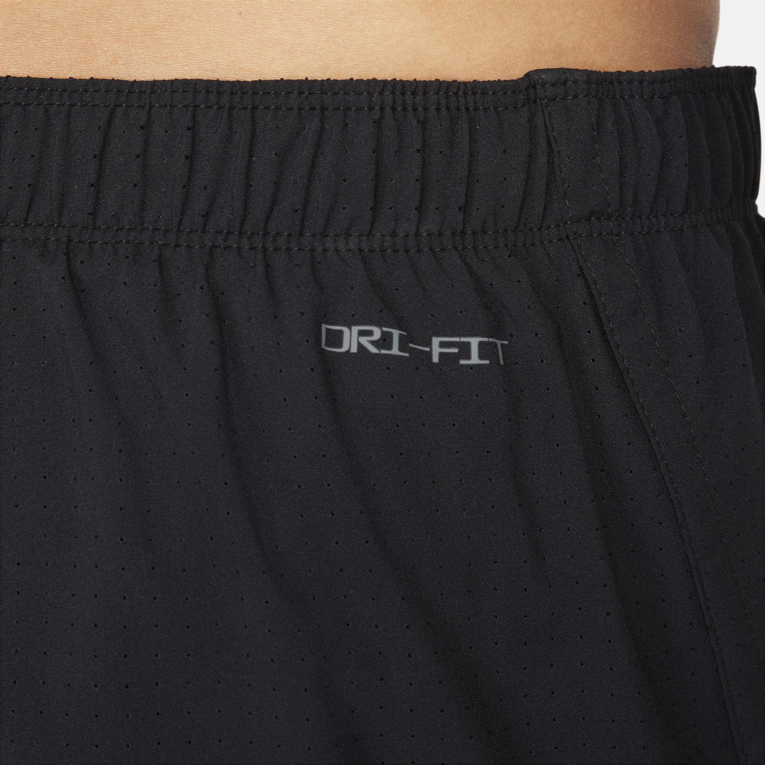 Nike Men's Fast Dri-FIT 3" Brief-Lined Running Shorts Product Image