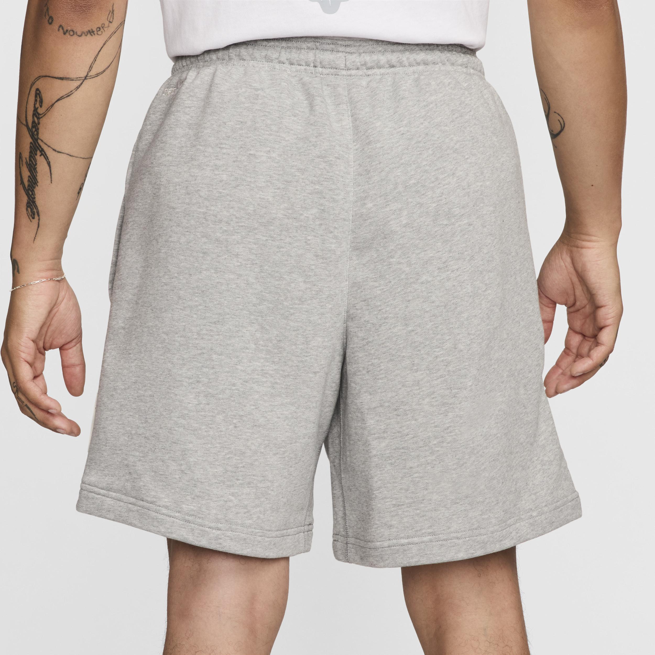 Nike Men's Standard Issue 8" Dri-FIT Fleece Basketball Shorts Product Image