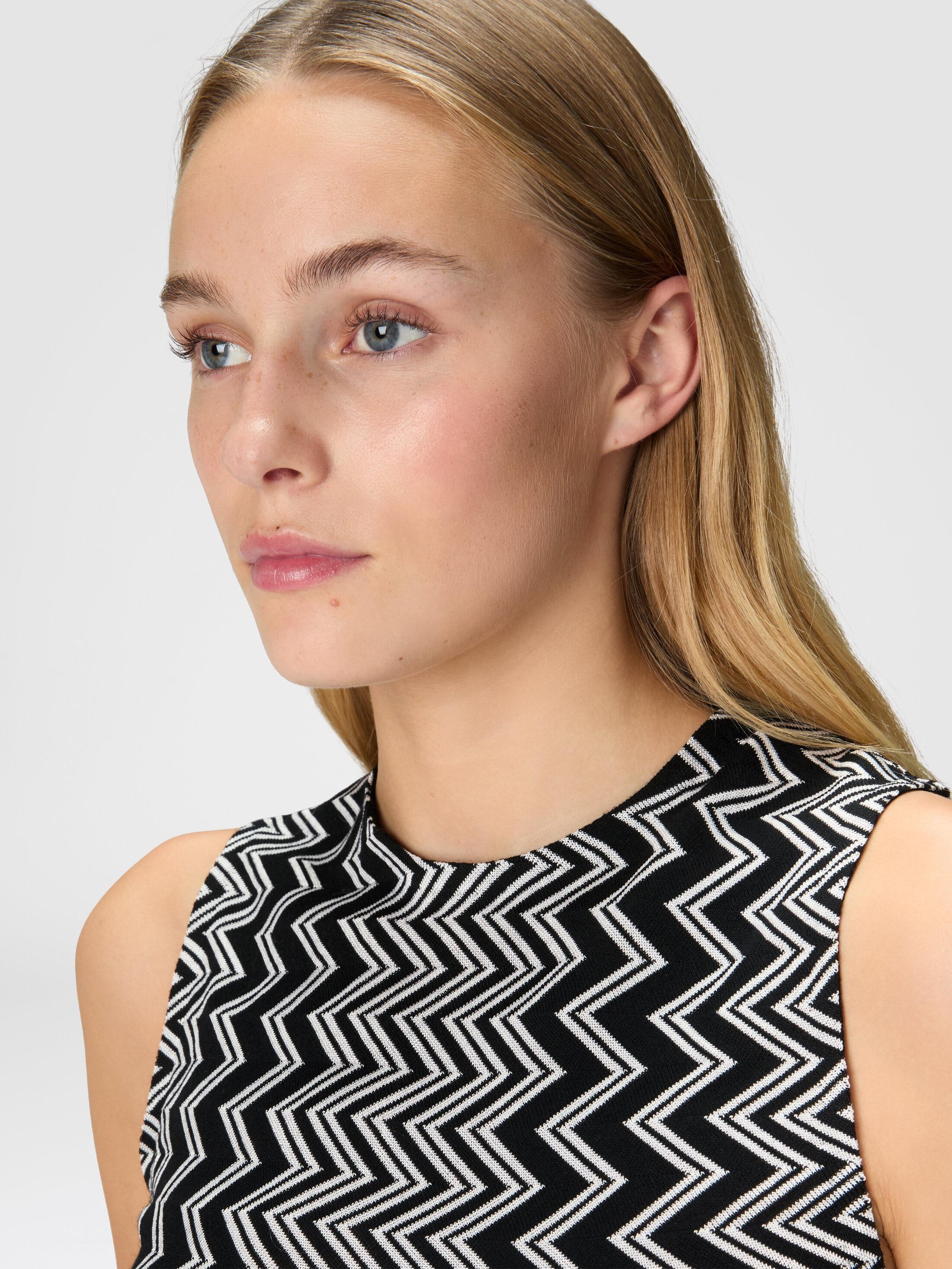 Zigzag wool and viscose tank top Product Image