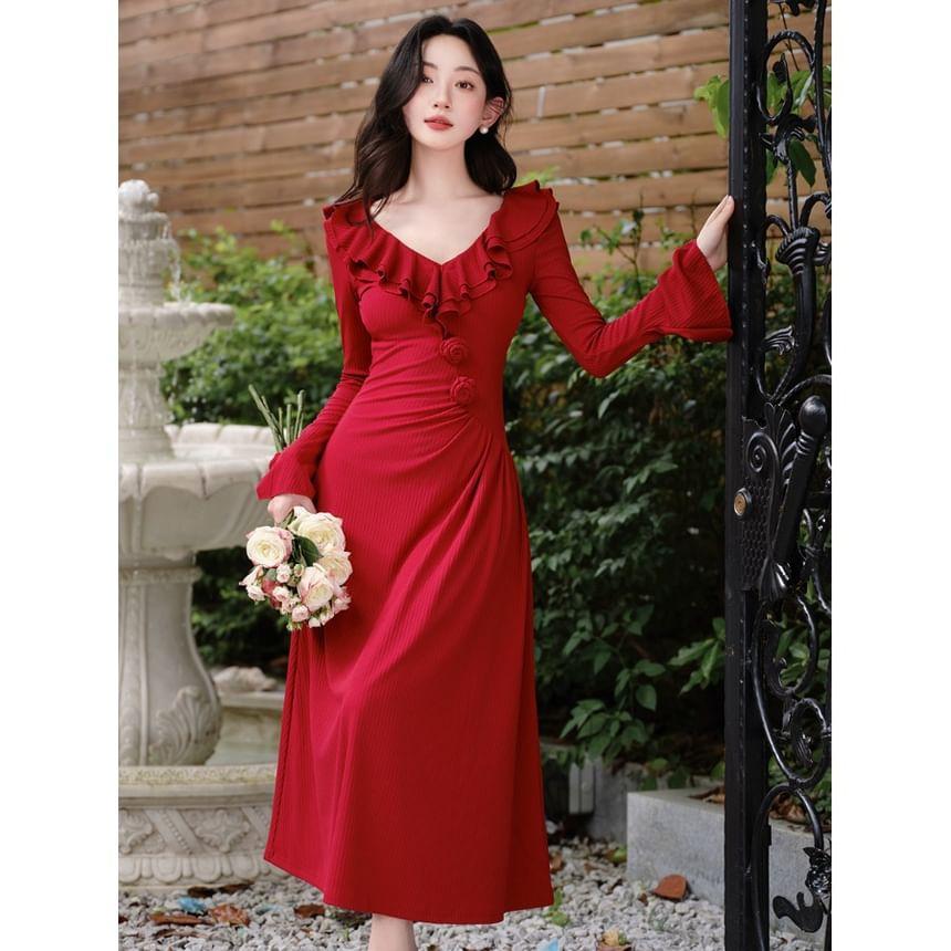 Long-Sleeve V-Neck Plain Flower Accent Ruffle Trim Midi A-Line Knit Dress Product Image