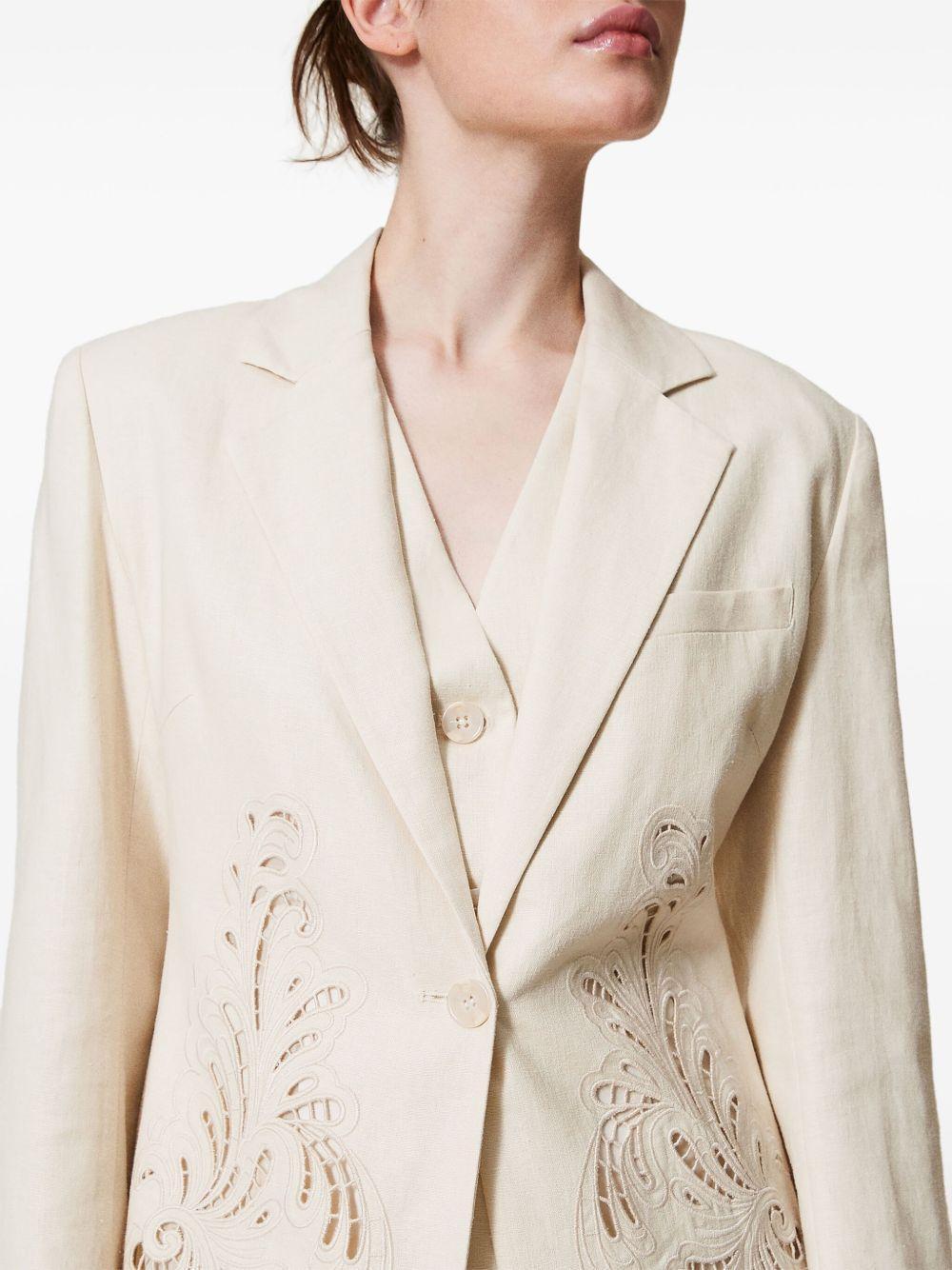 embroidered blazer Product Image