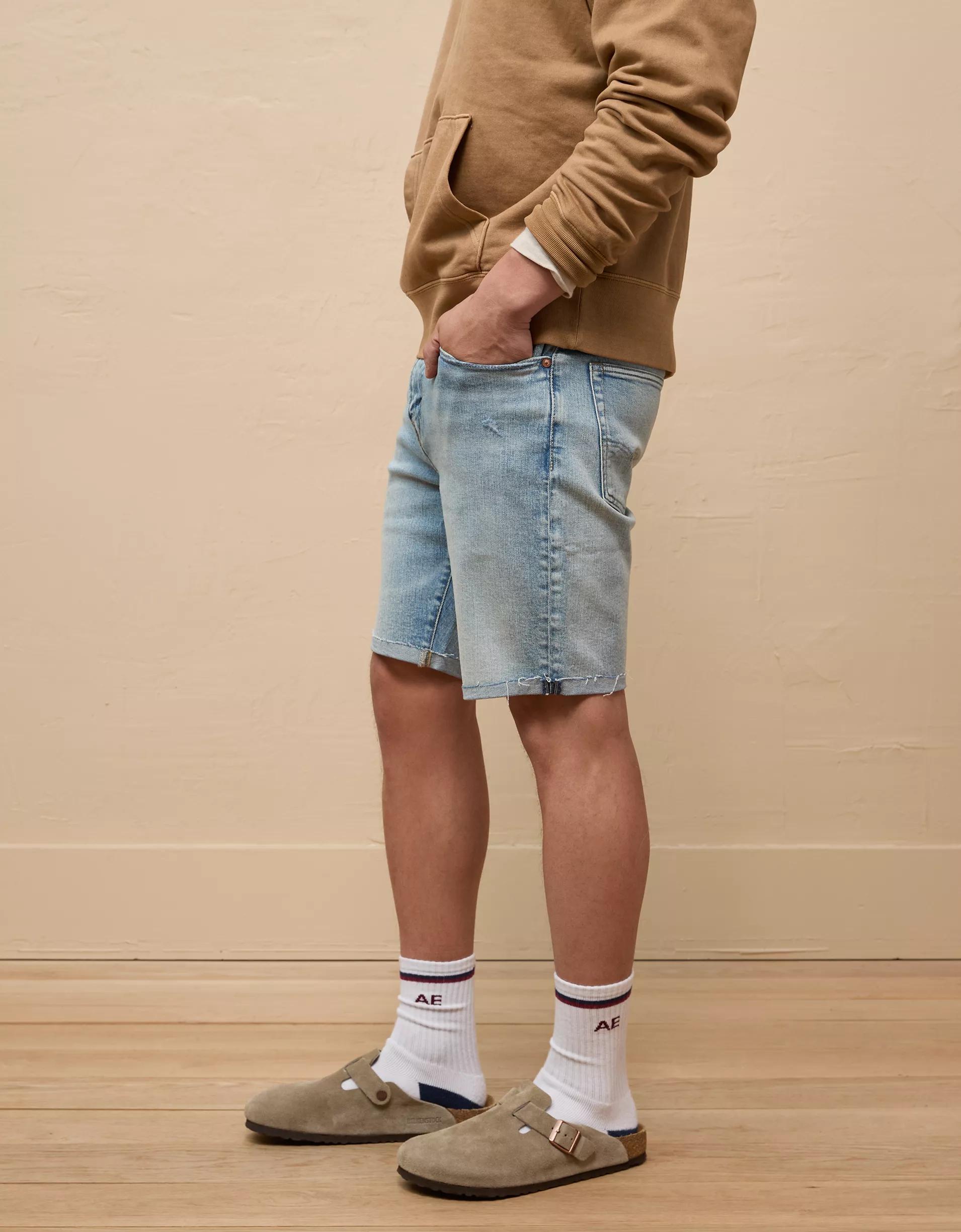 AE 9" AirFlex+ Distressed Denim Short Product Image