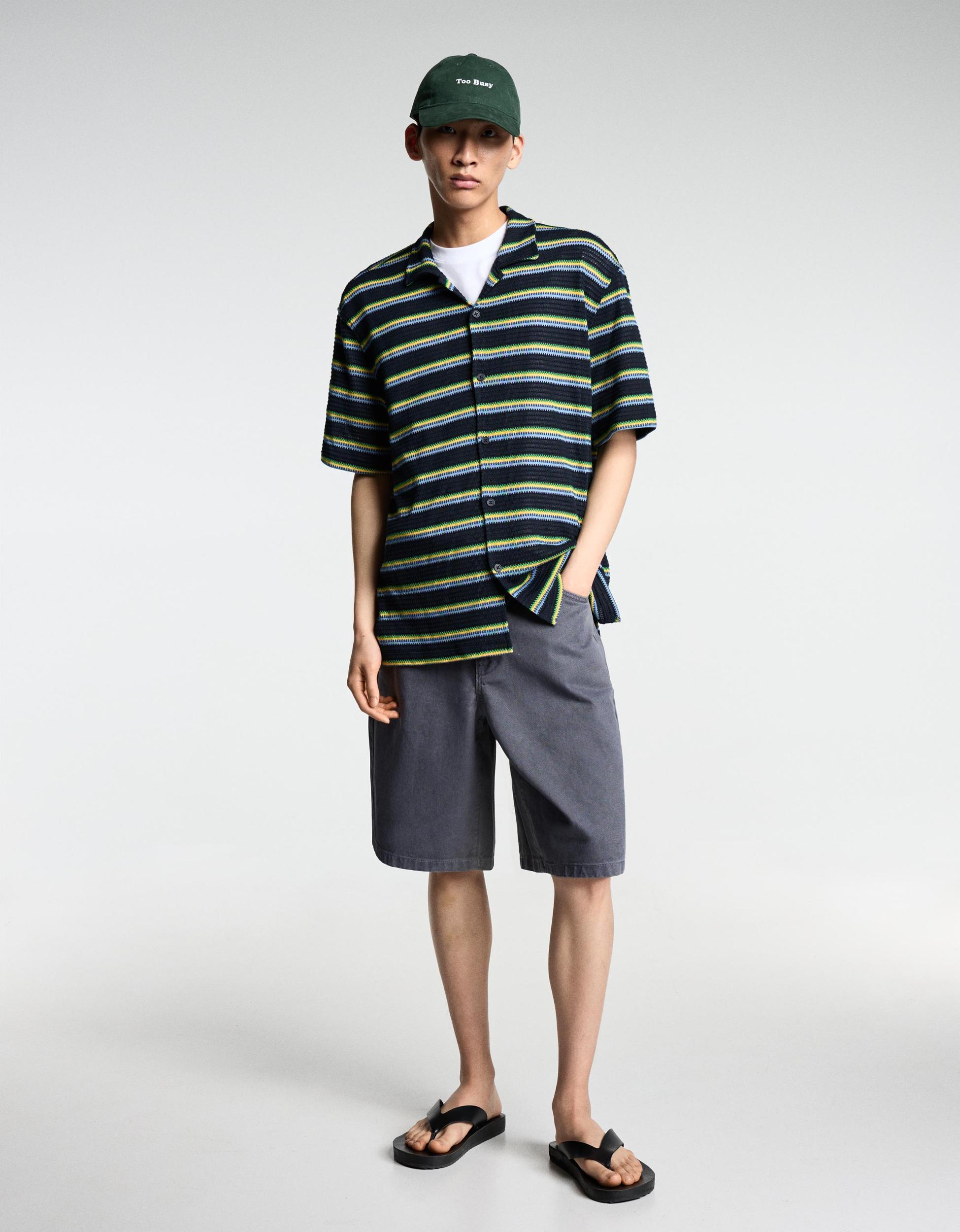 Striped short sleeve shirt Product Image