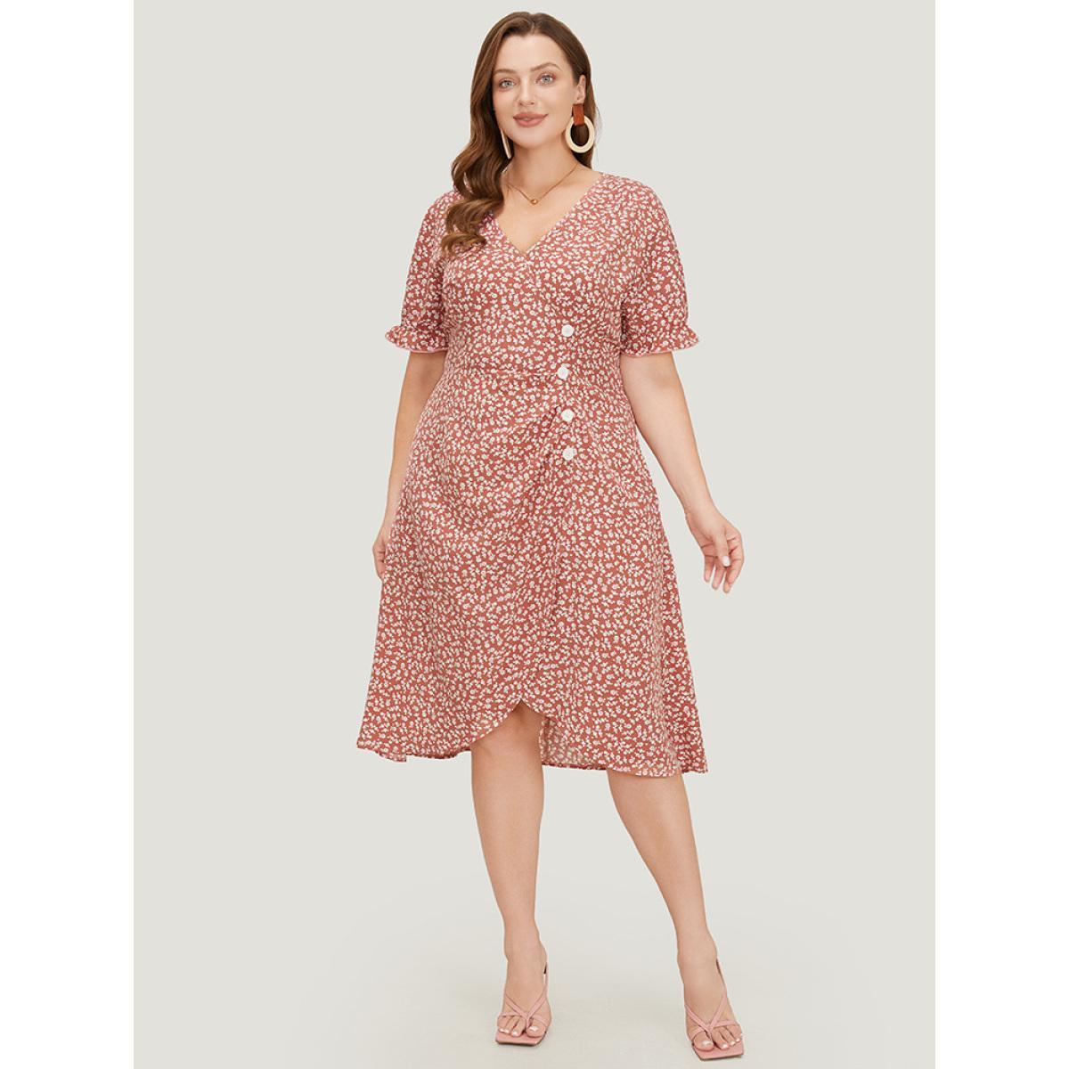 Plus Size Ditsy Floral Puff Sleeve Pocket Button Ruched Wrap Dress Russet Women Elegant Ruched V-neck Short sleeve Curvy Midi Dress BloomChic 18-20/2X Product Image