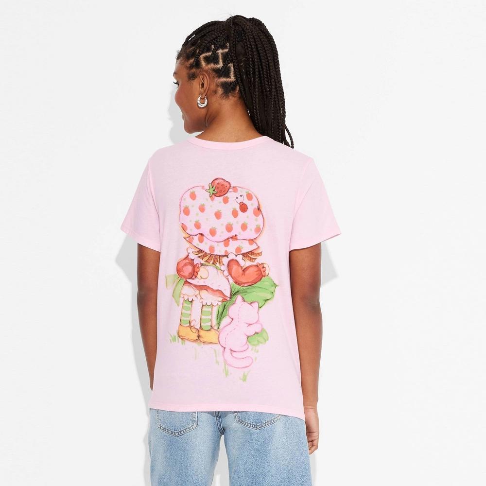 Womens Oversized Print Strawberry Shortcake Short Sleeve Graphic T-Shirt Product Image